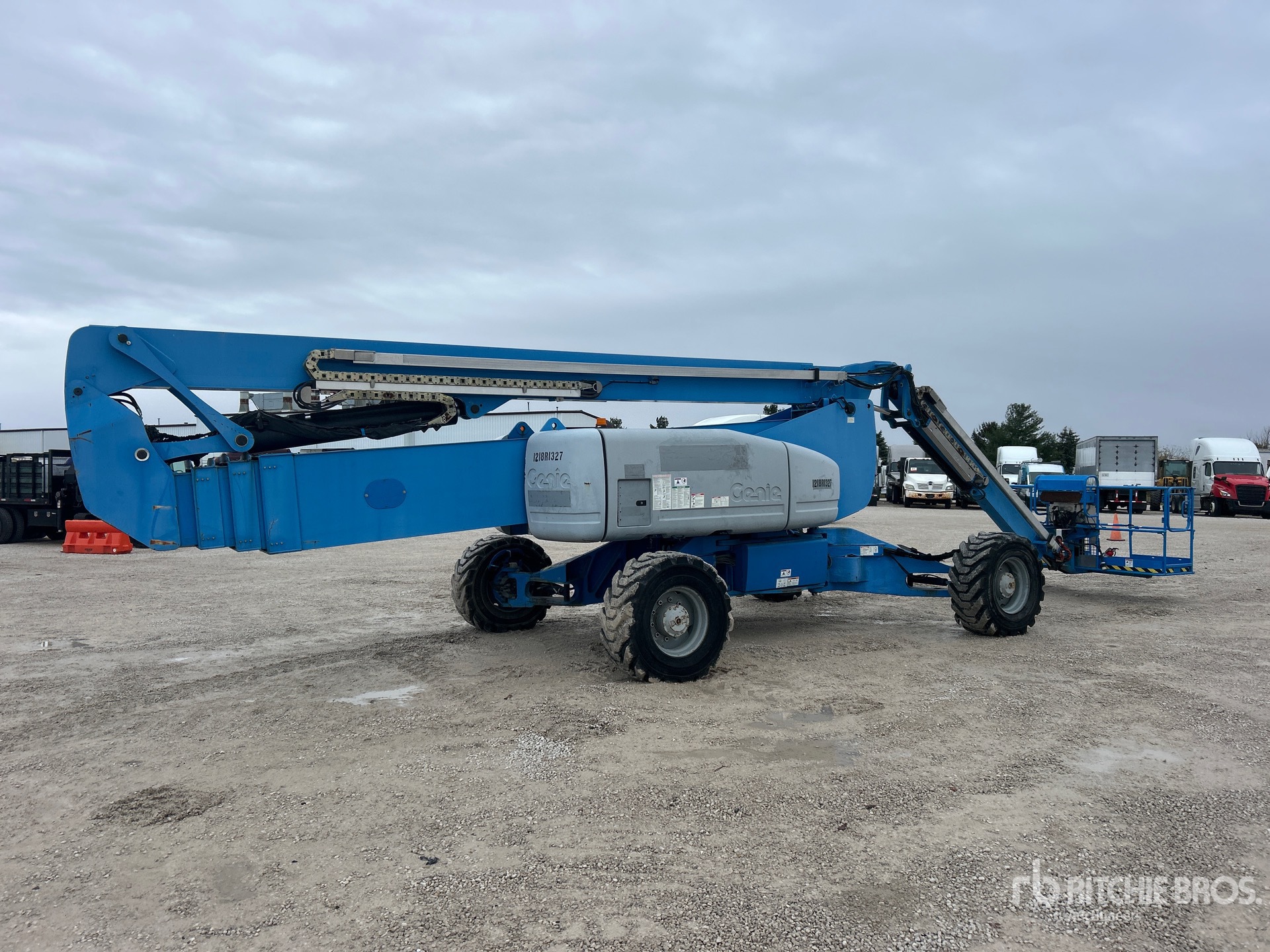 General Appearance with Imagen: esquina trasera derecha