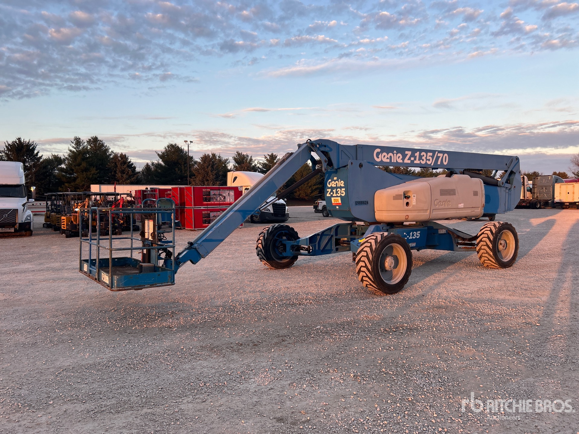 General Appearance with Featured Photo