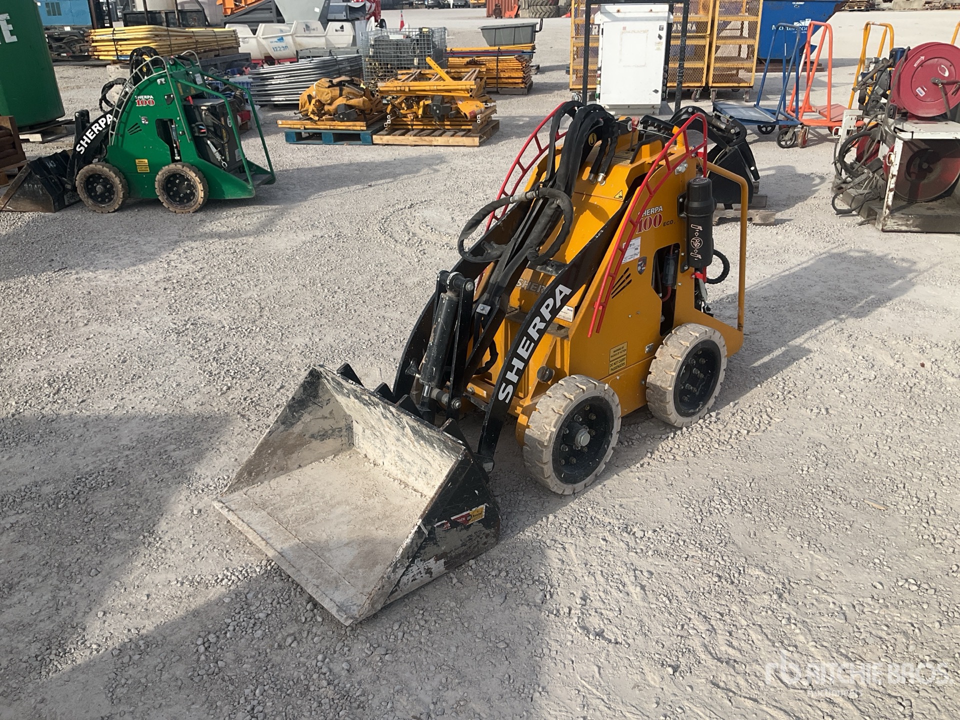 General Appearance with Image, coin avant gauche