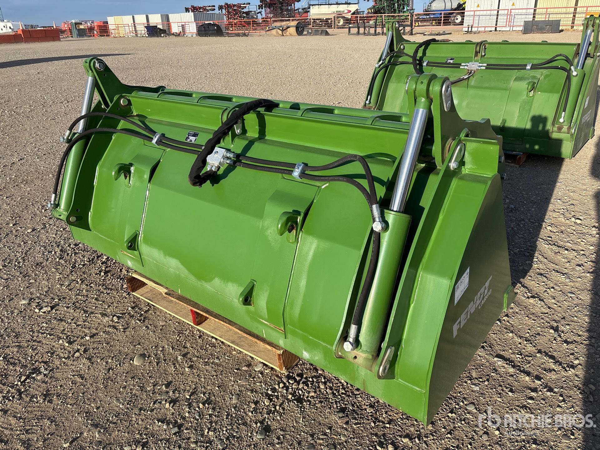 General Appearance with Imagen: esquina trasera derecha