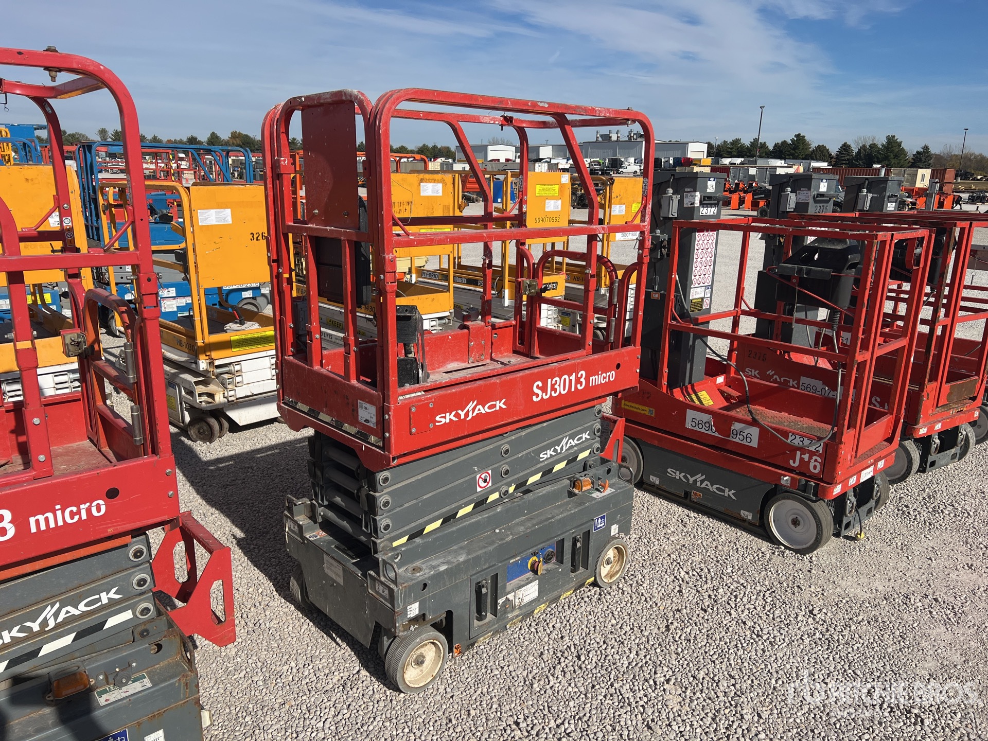 General Appearance with Imagen: esquina delantera izquierda