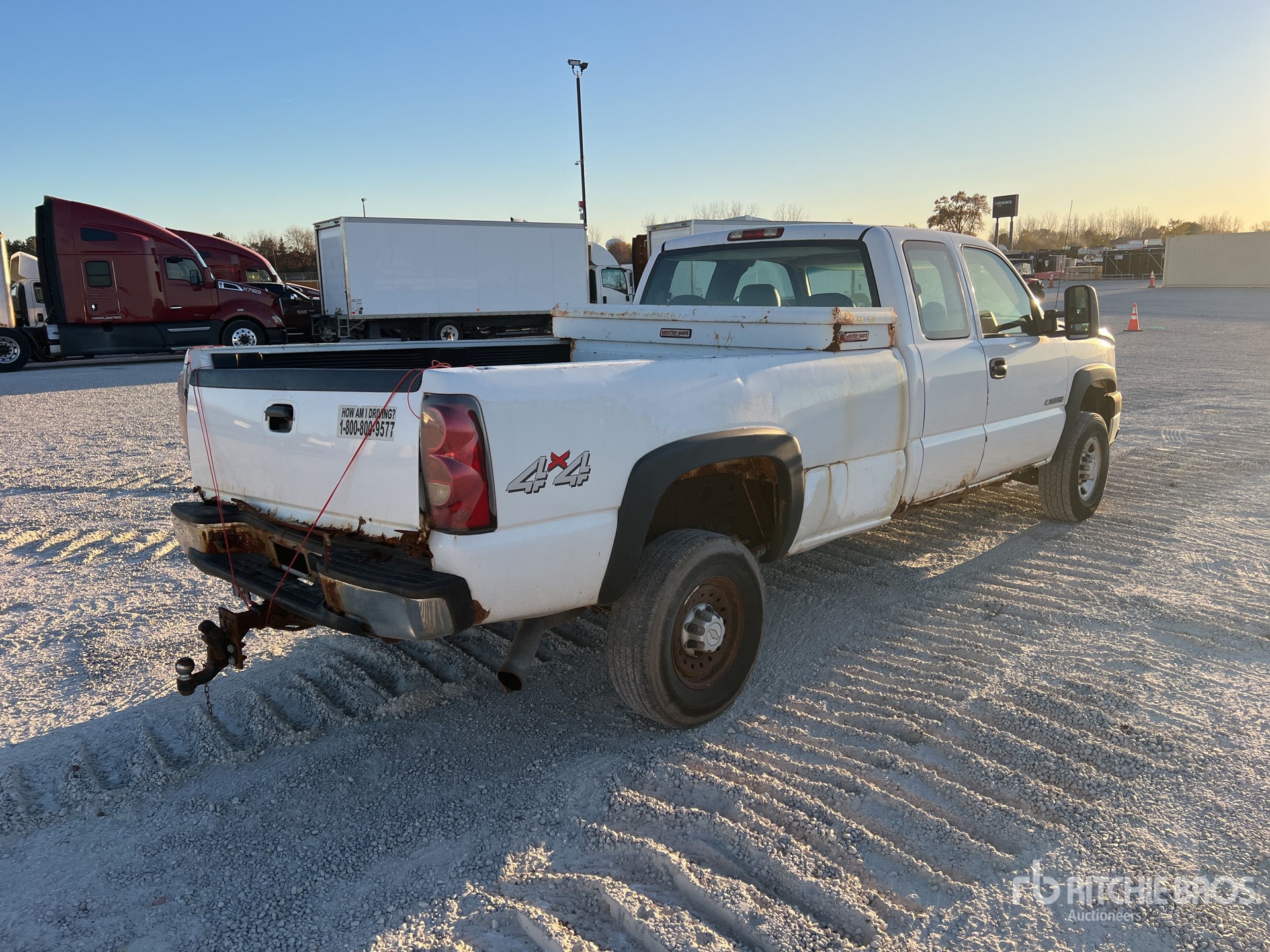 General Appearance with Picture, Right Rear Corner