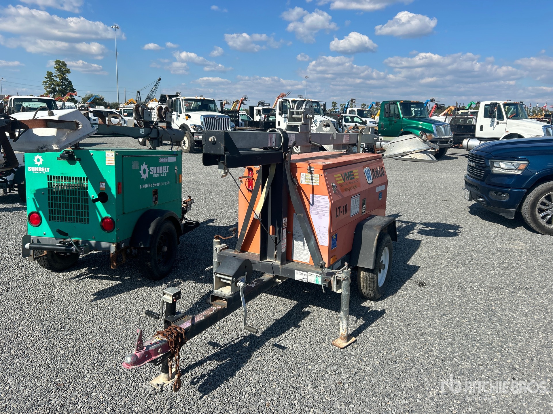 General Appearance with Bild, Ecke vorne links