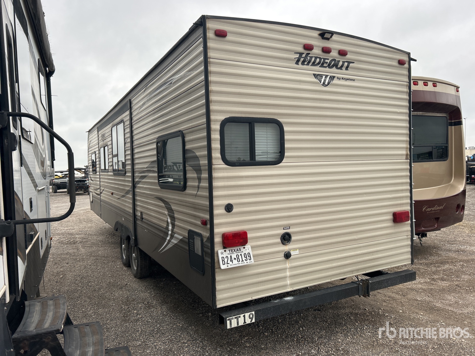 General Appearance with Zdjęcie, lewy dolny róg