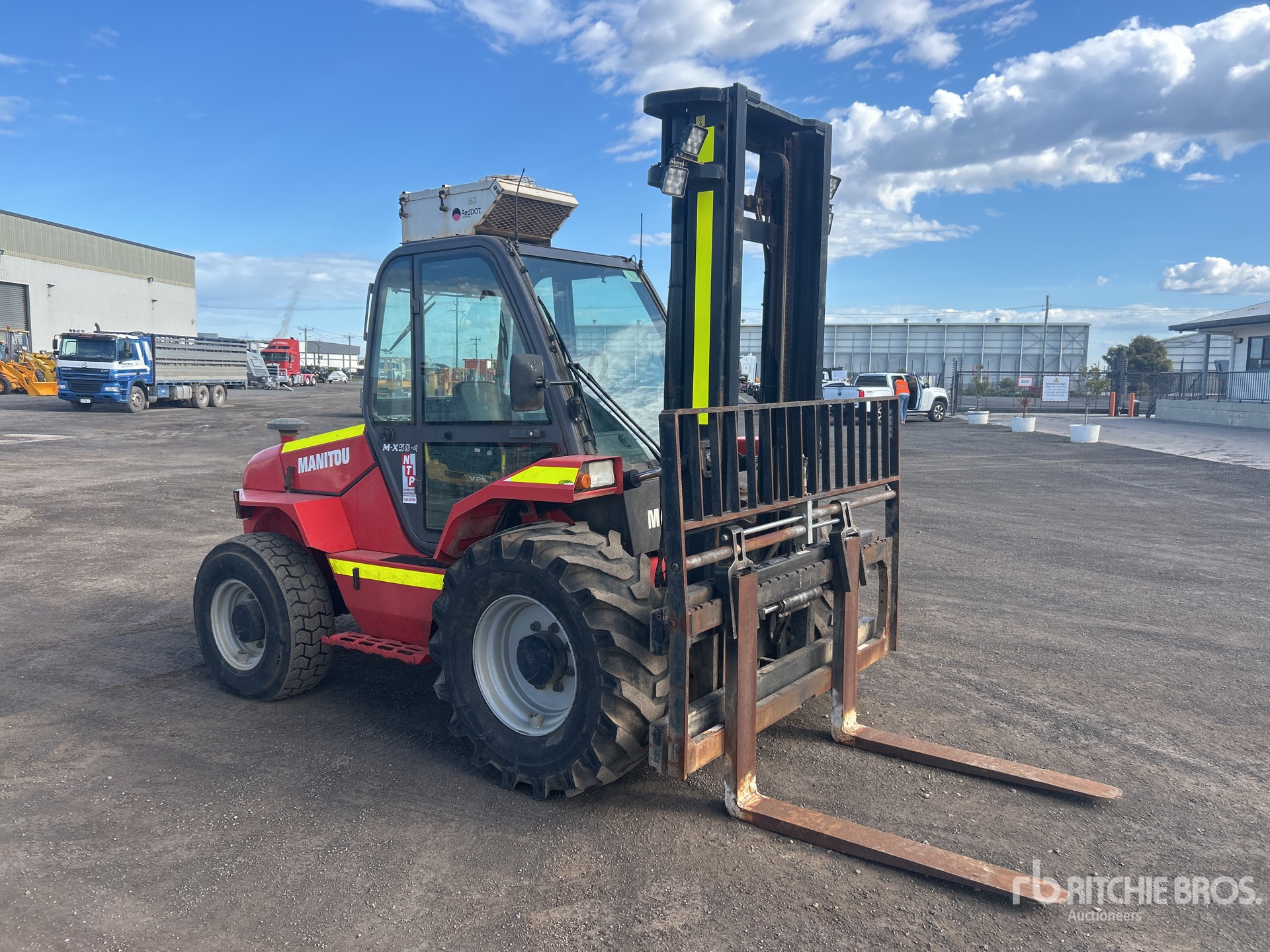 General Appearance with Picture, Right Front Corner