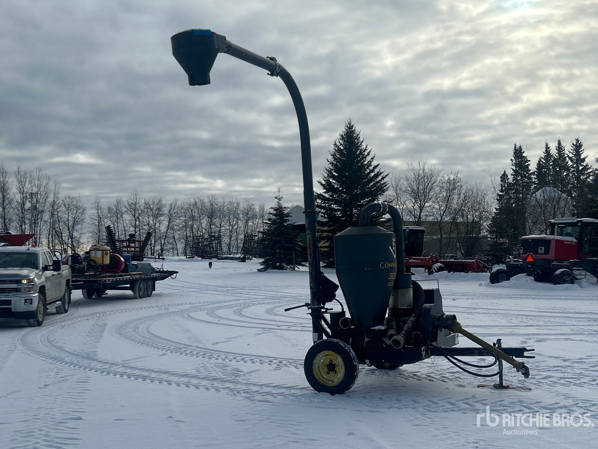 General Appearance with Bild, Ecke vorne rechts