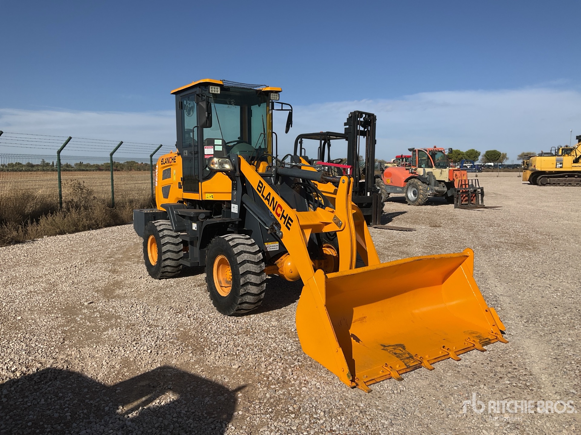 General Appearance with Picture, Right Front Corner