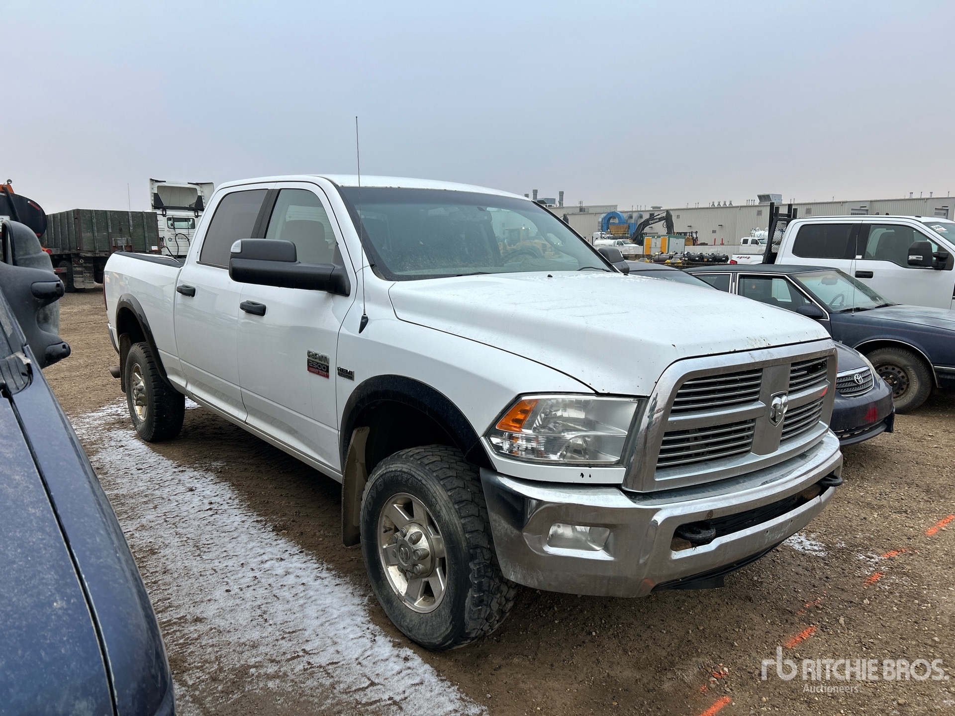 General Appearance with Bild, Ecke vorne rechts