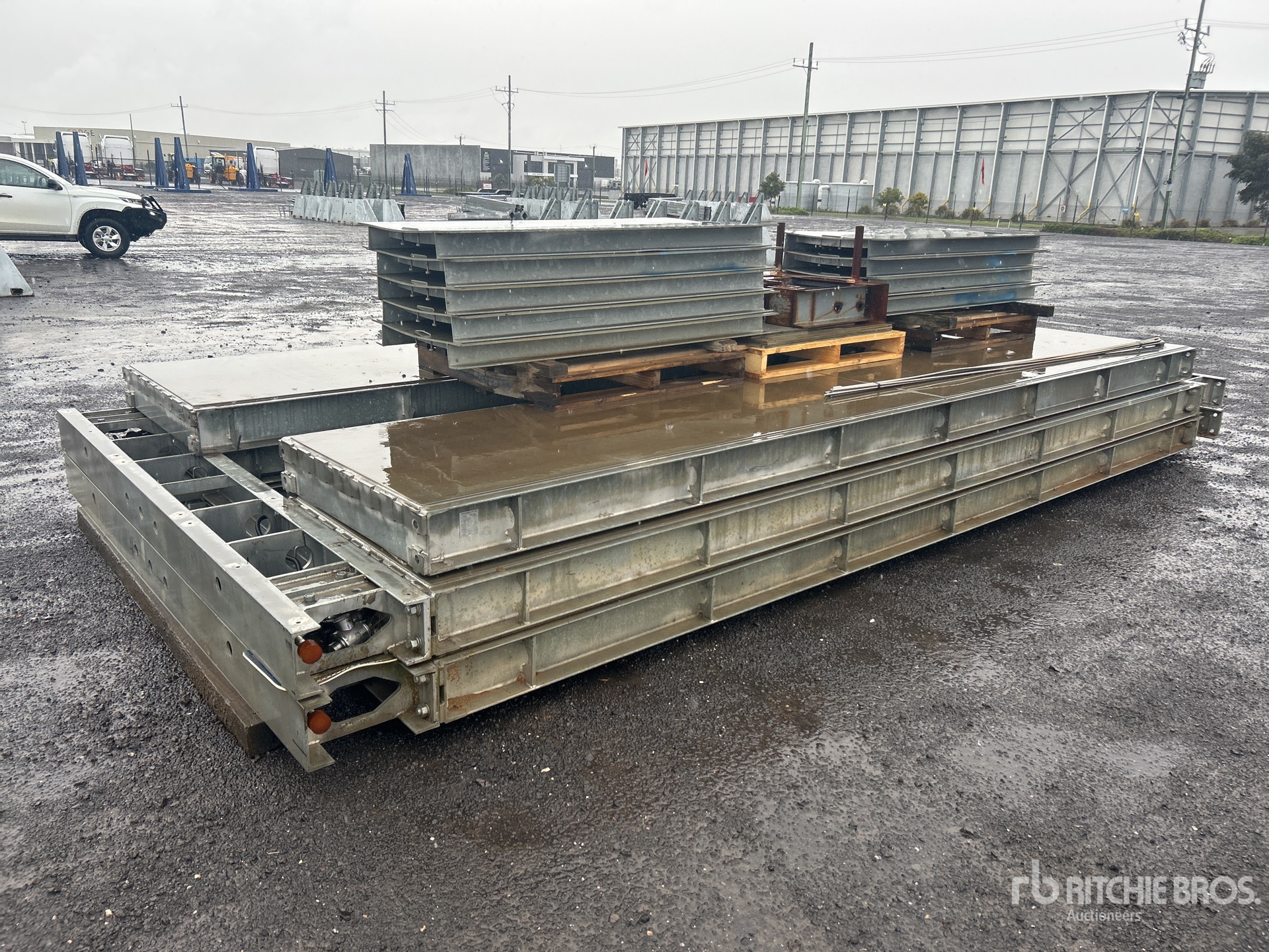 General Appearance with Imagen: esquina trasera izquierda