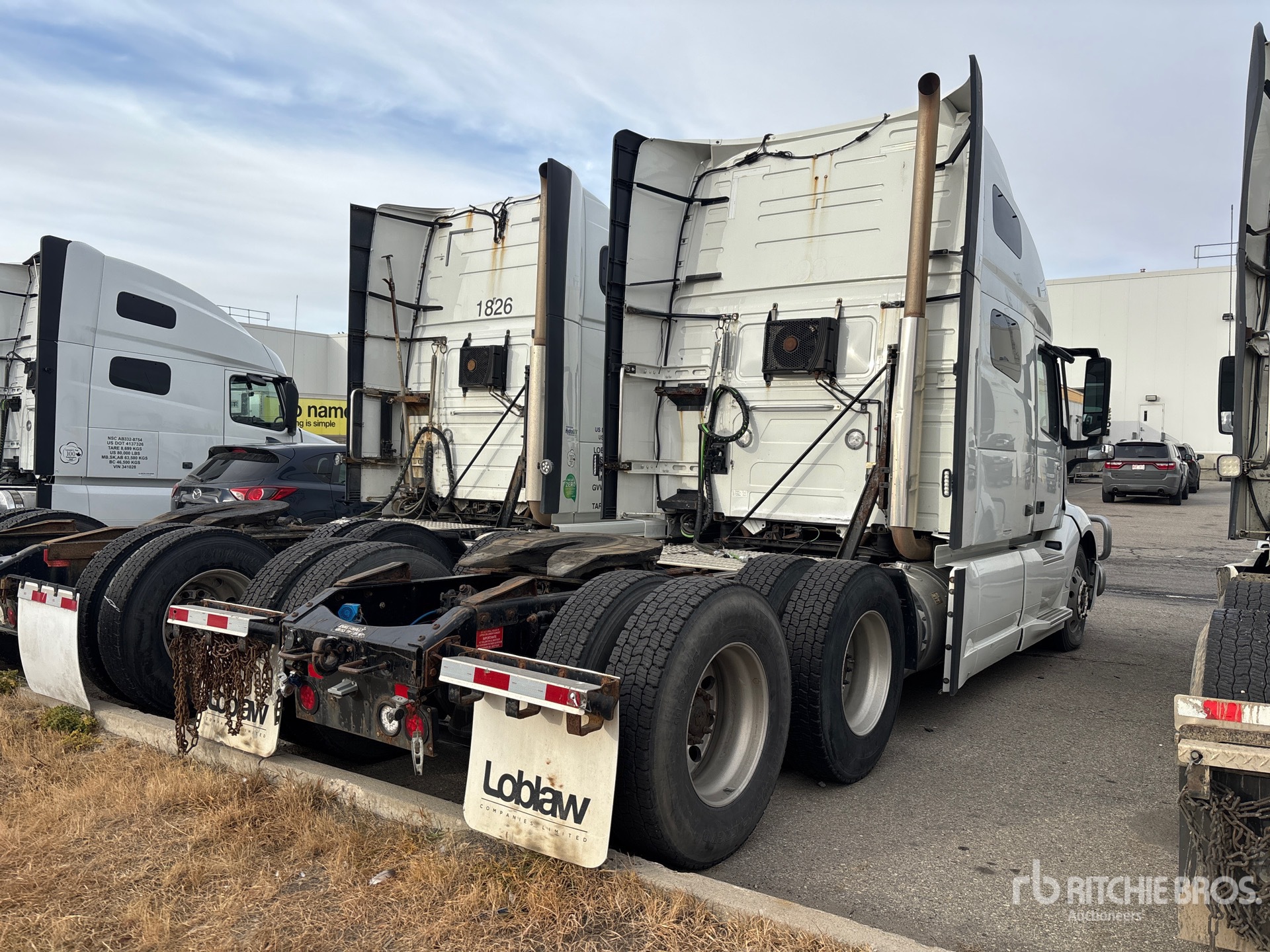 General Appearance with Bild, Ecke hinten rechts