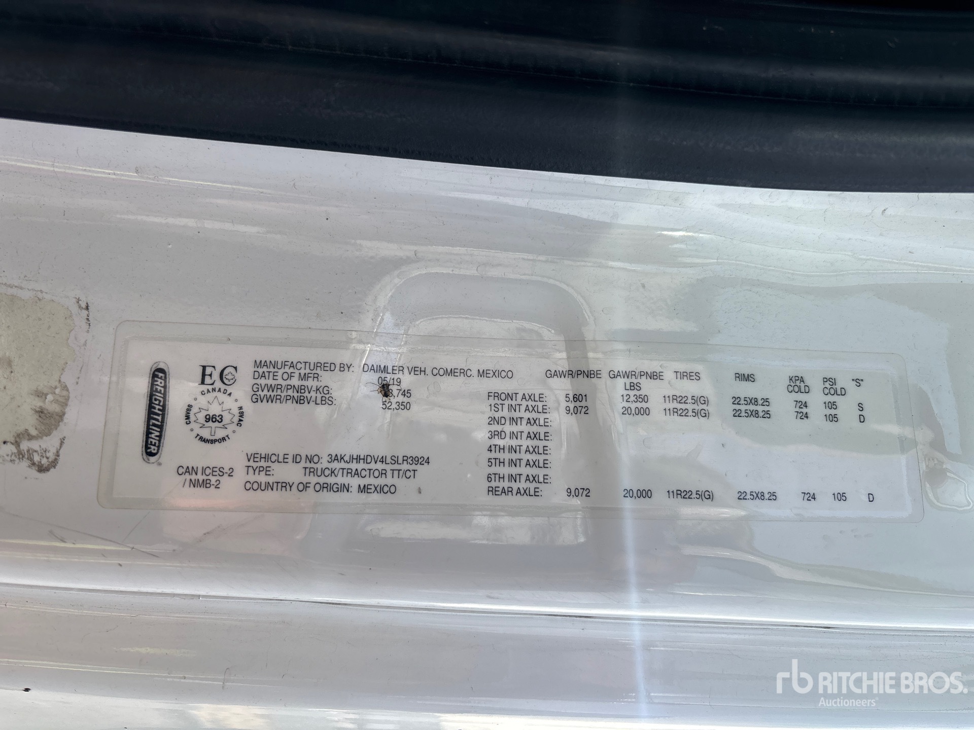 General Appearance with Serial Number / VIN