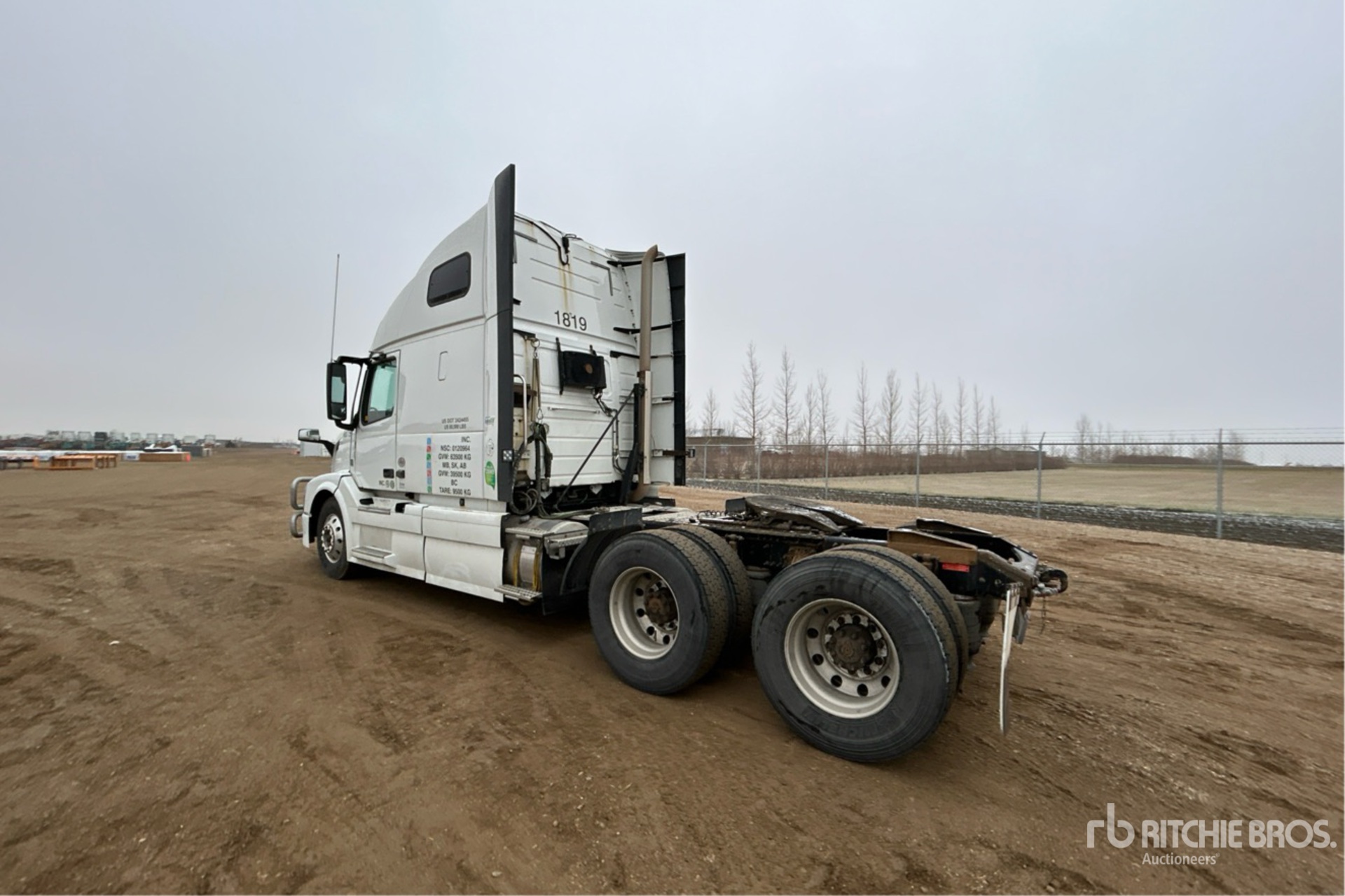 General Appearance with Imagen: esquina trasera izquierda