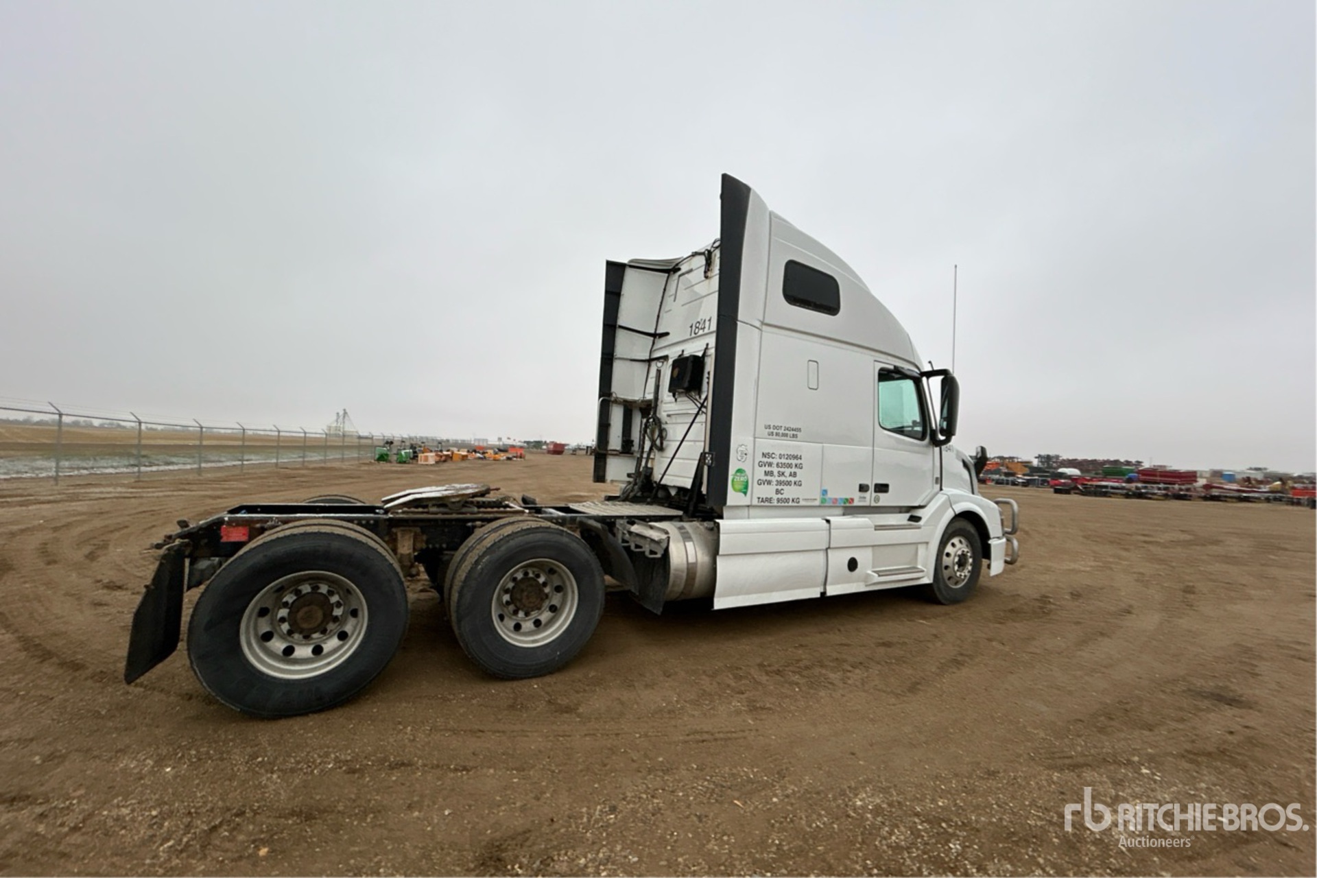 General Appearance with Bild, Ecke hinten rechts