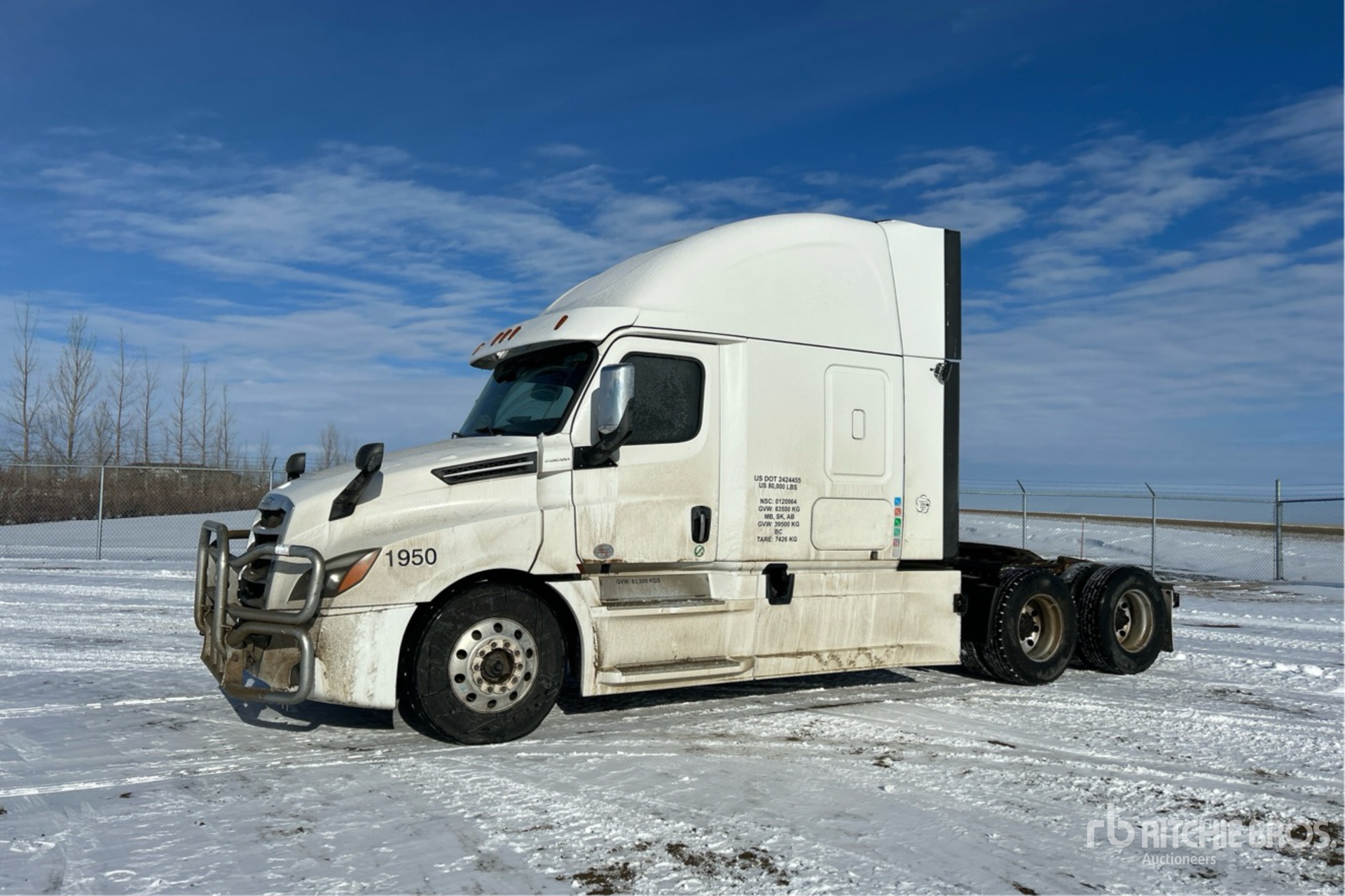 Aspect général with Image, coin avant gauche