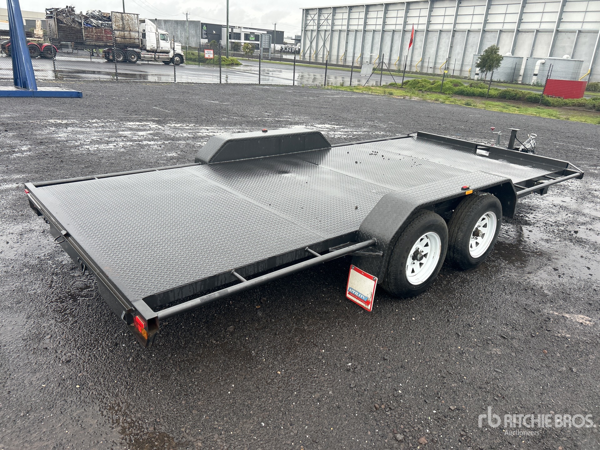 General Appearance with Picture, Left Rear Corner