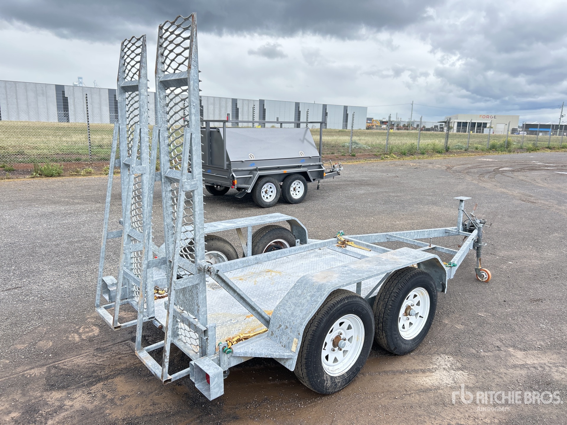 General Appearance with Picture, Left Rear Corner