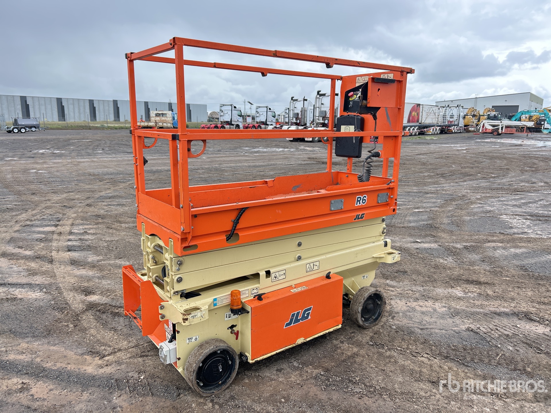 General Appearance with Picture, Right Rear Corner