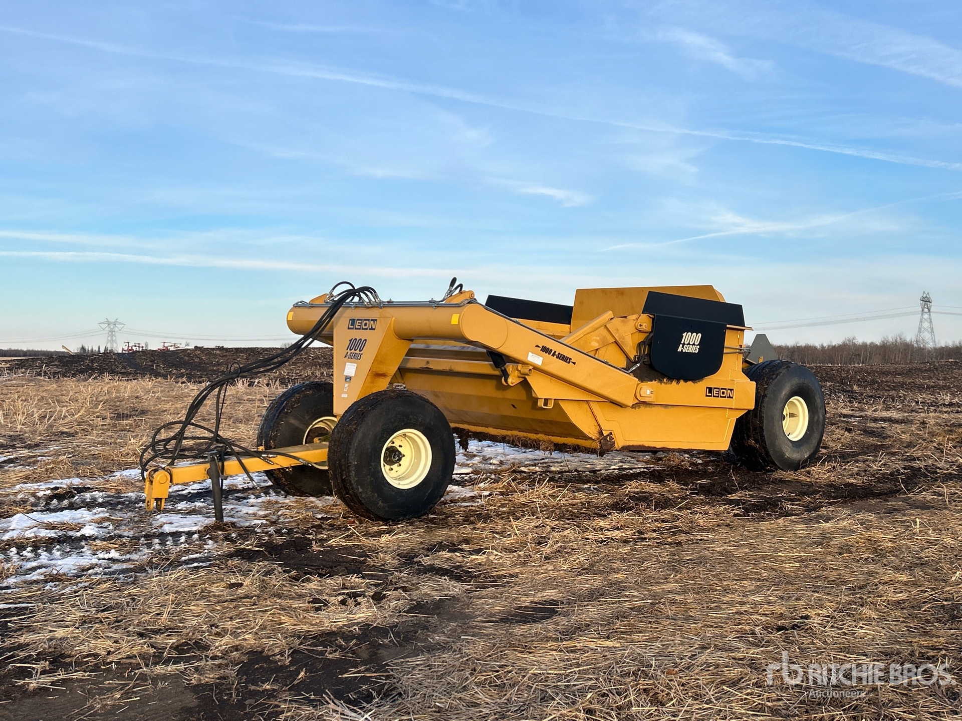 General Appearance with Foto, angolo anteriore sinistro