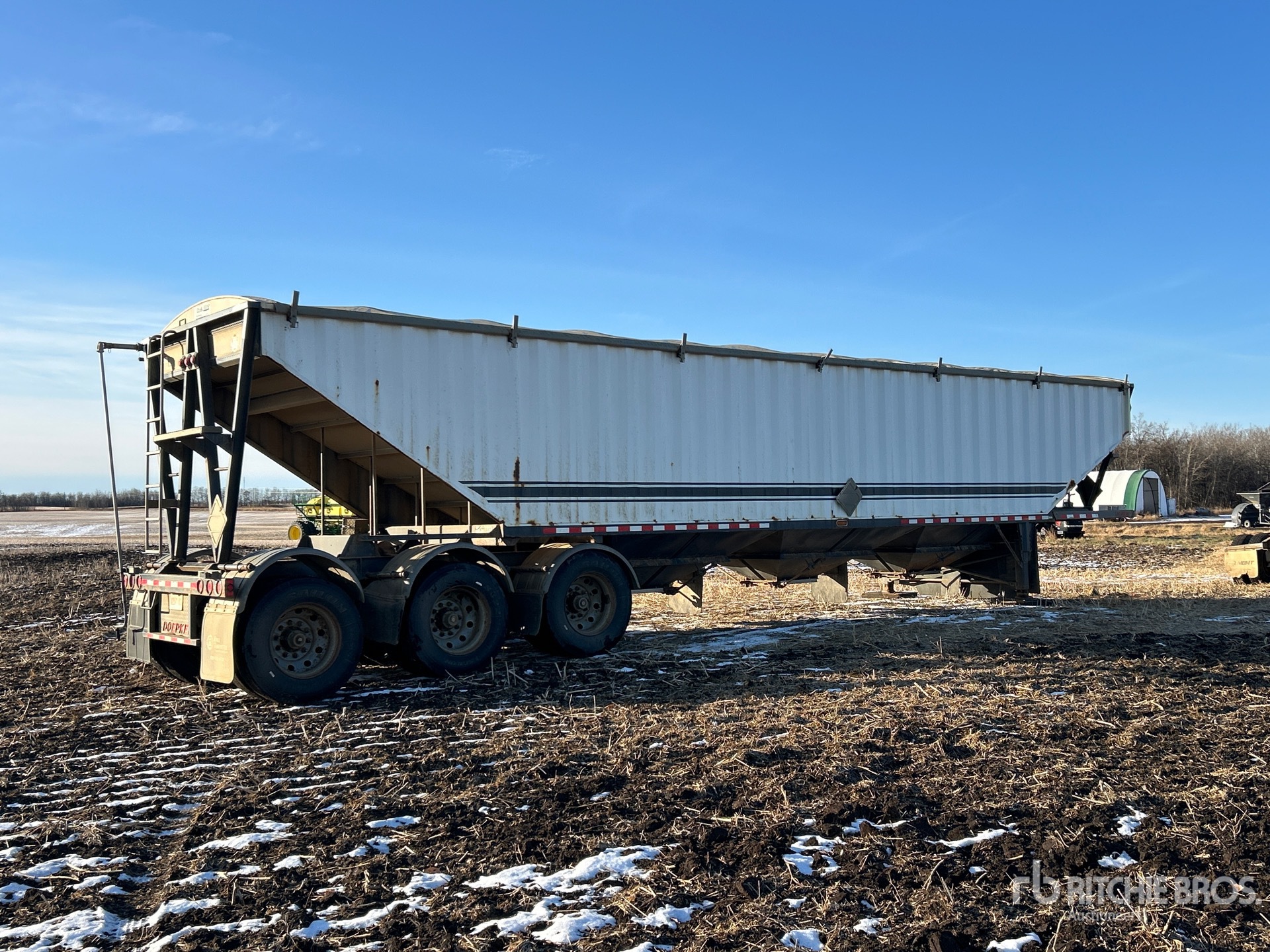 General Appearance with Foto, angolo anteriore sinistro