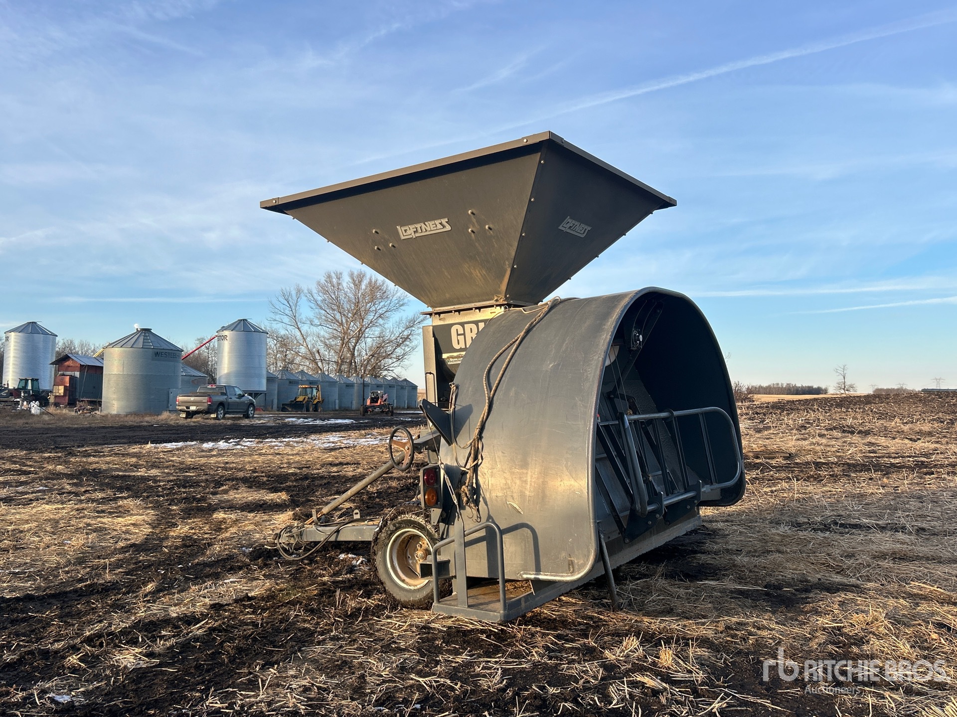 General Appearance with Foto, angolo posteriore sinistro