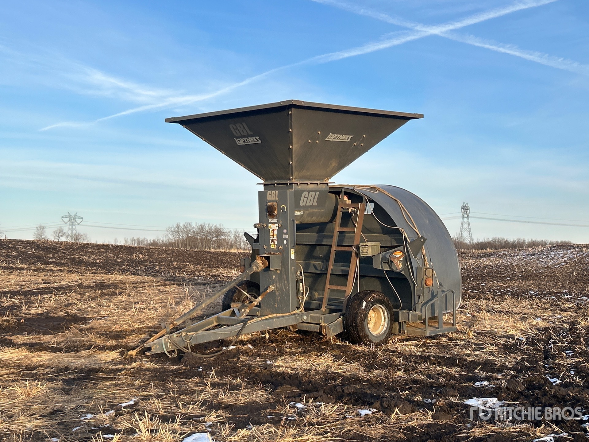 General Appearance with Foto, angolo anteriore sinistro