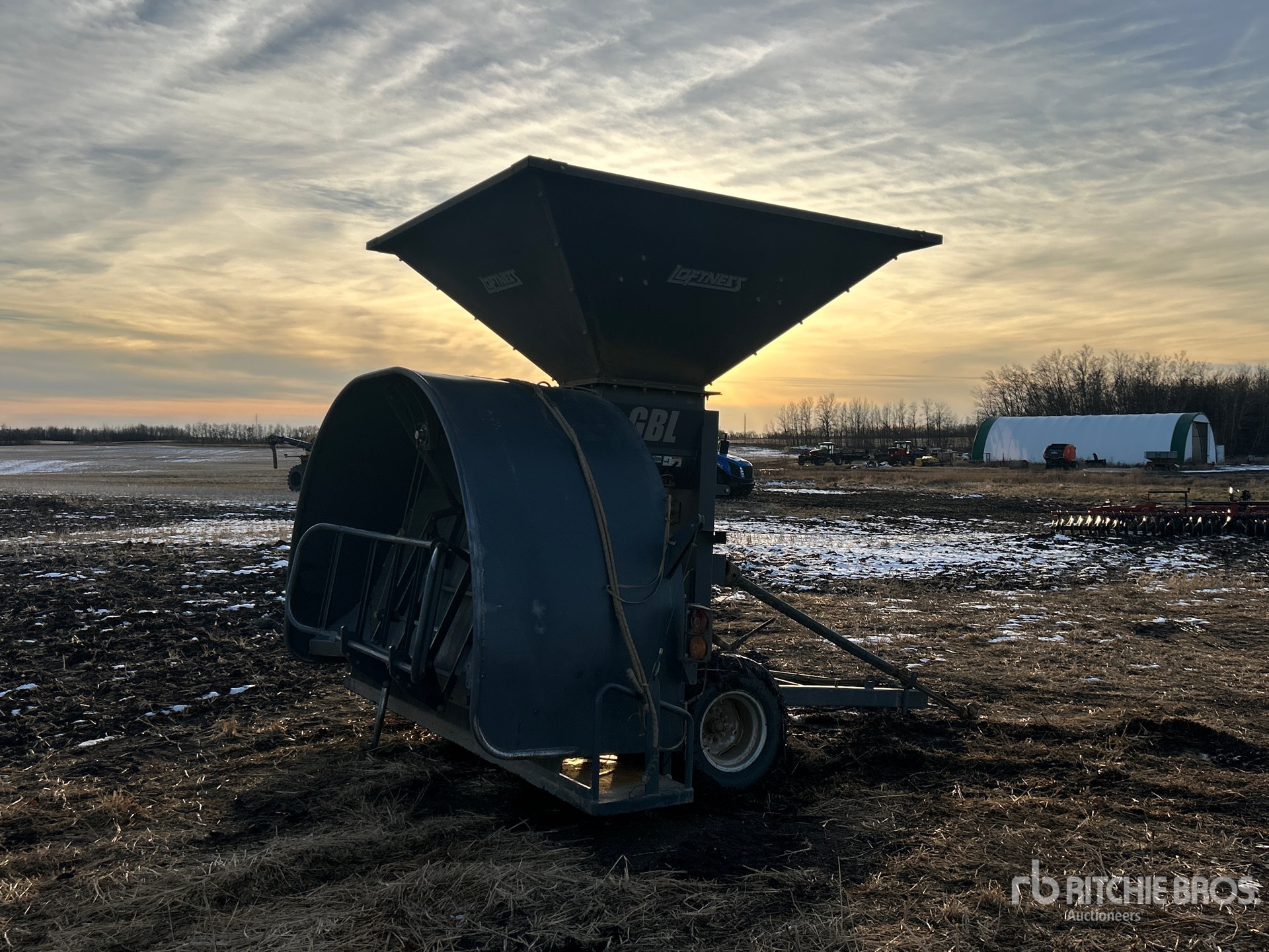 General Appearance with Foto, angolo anteriore sinistro