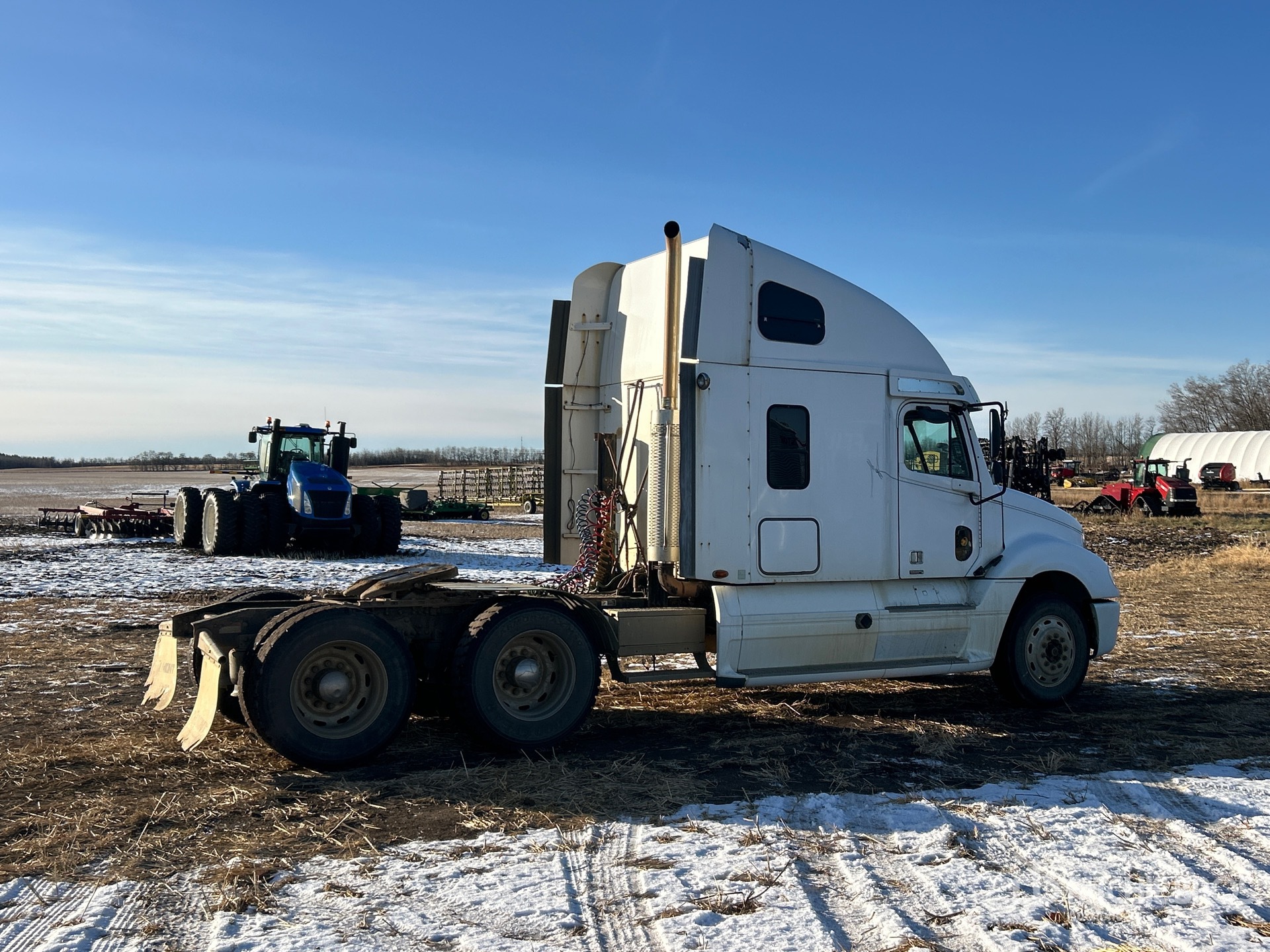 General Appearance with Foto, angolo anteriore sinistro