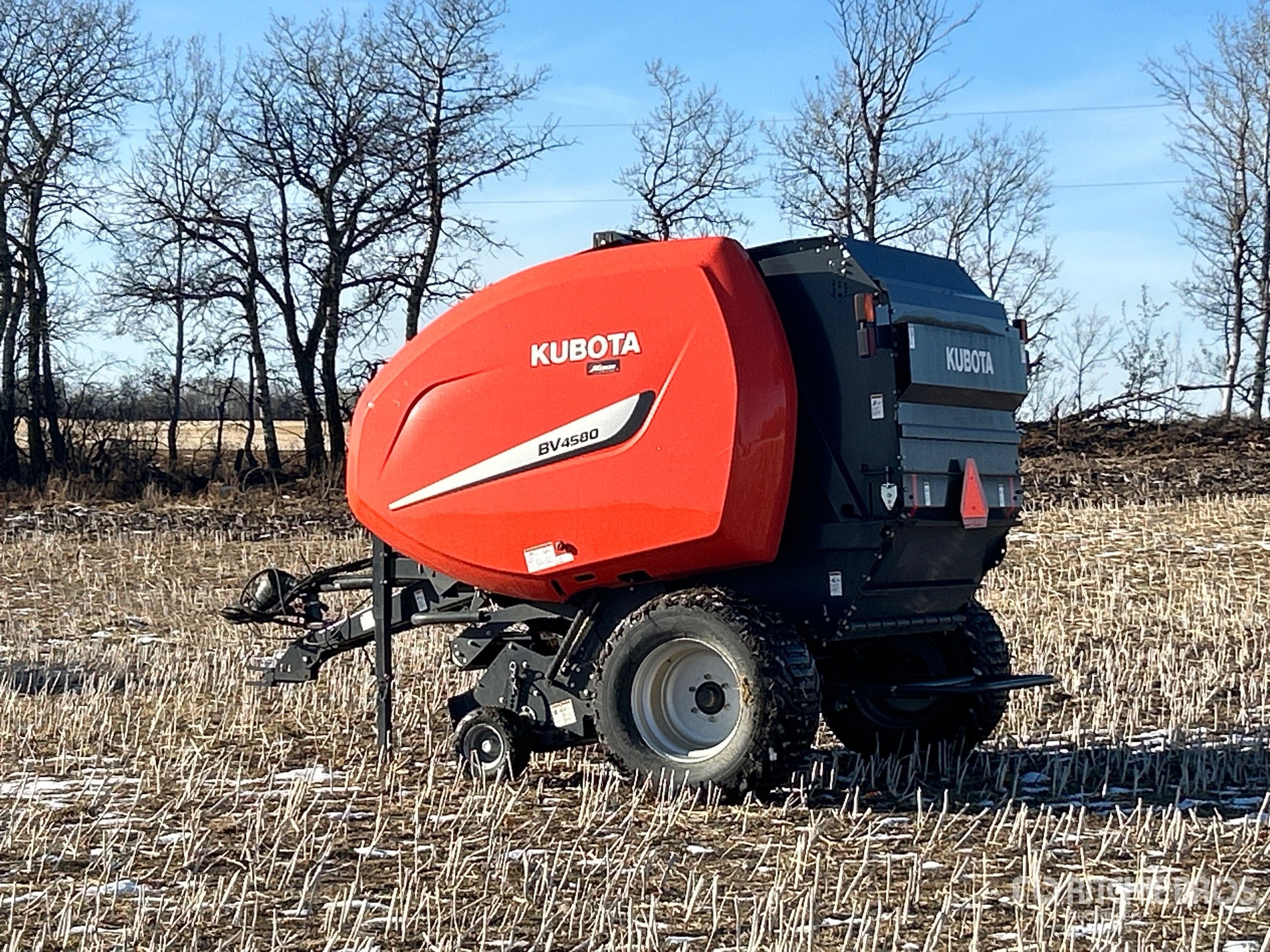 General Appearance with Foto, angolo posteriore sinistro