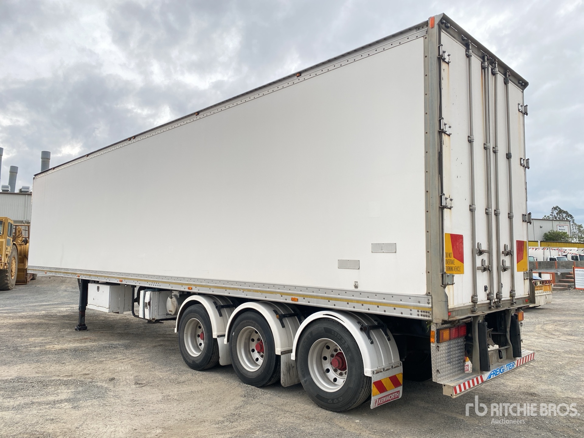 General Appearance with Zdjęcie, prawy dolny róg