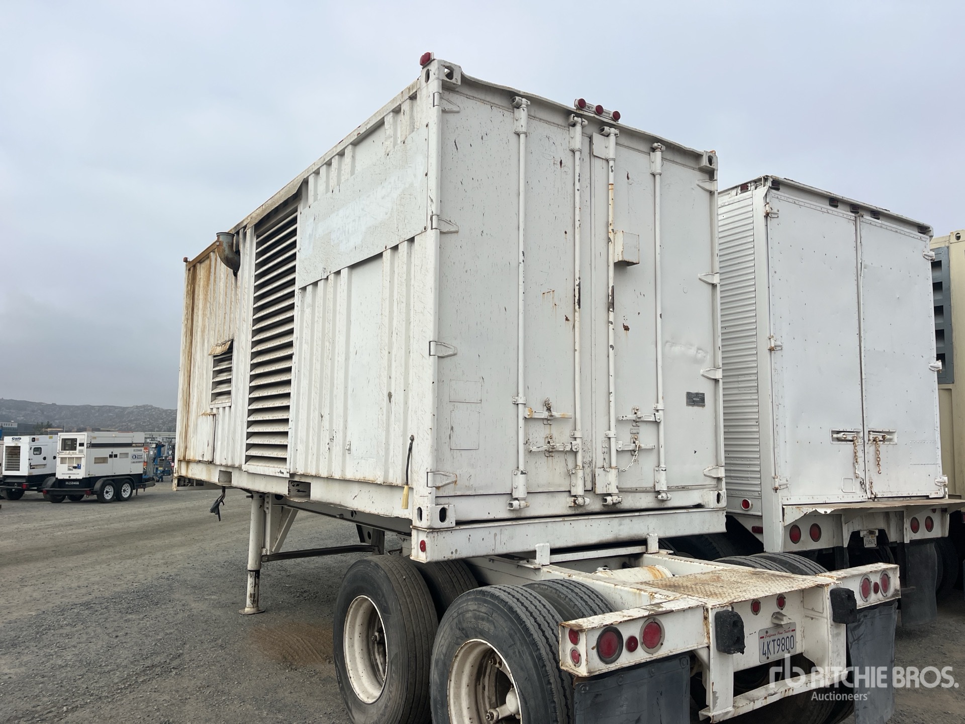 General Appearance with Zdjęcie, lewy dolny róg