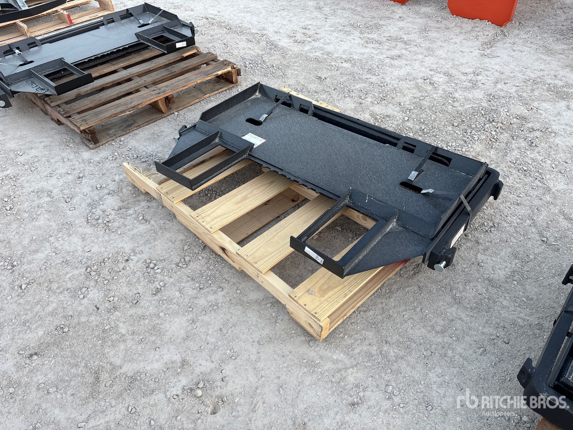 General Appearance with Bild, Ecke vorne rechts