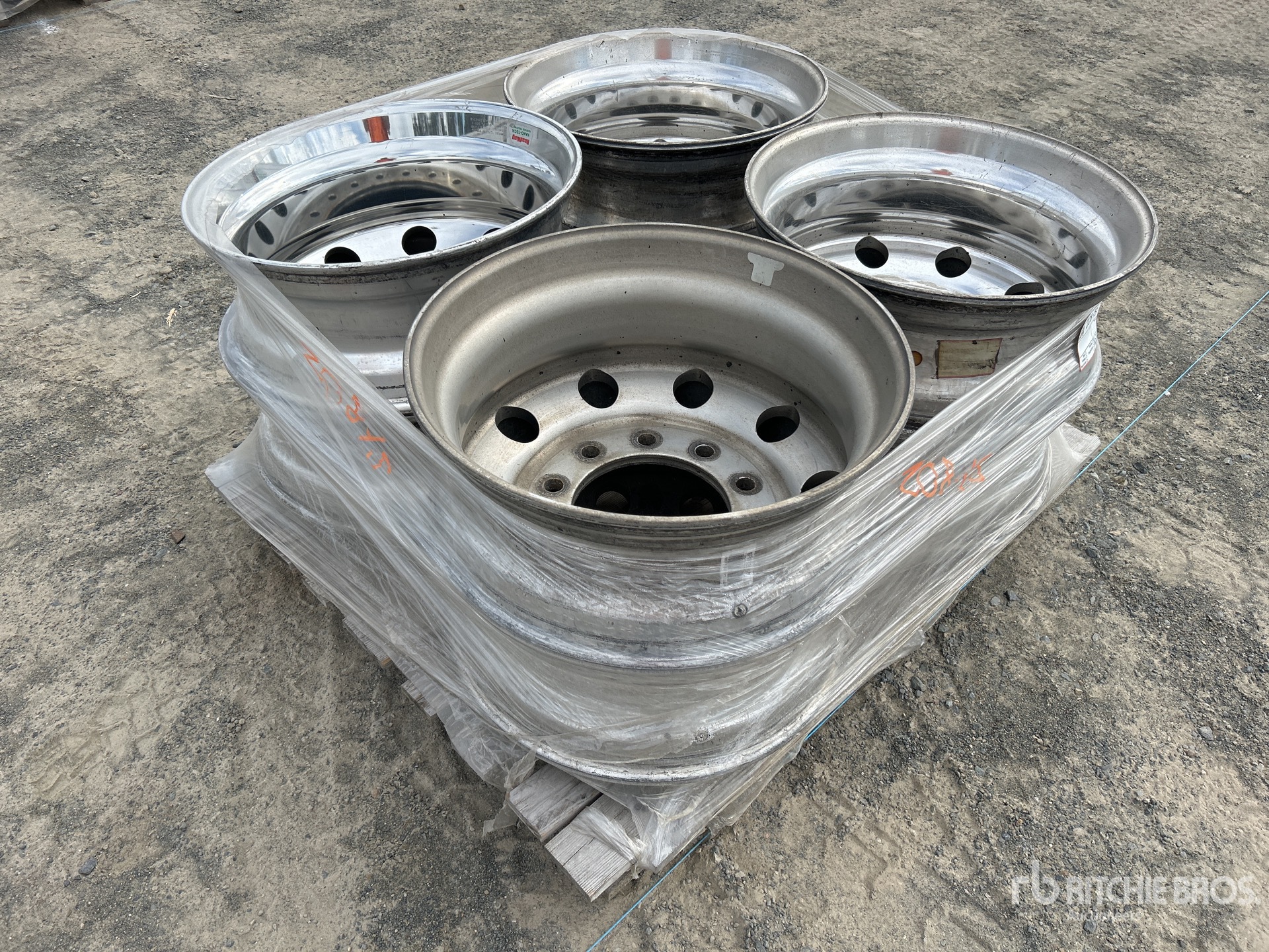 General Appearance with Bild, Ecke hinten links