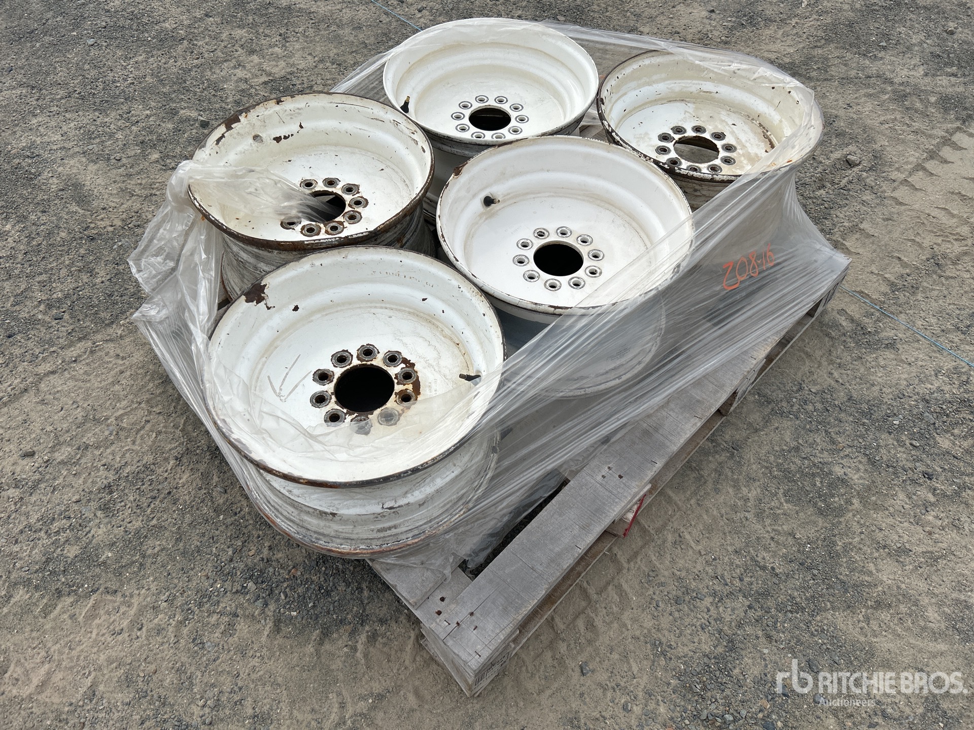 General Appearance with Bild, Ecke vorne rechts