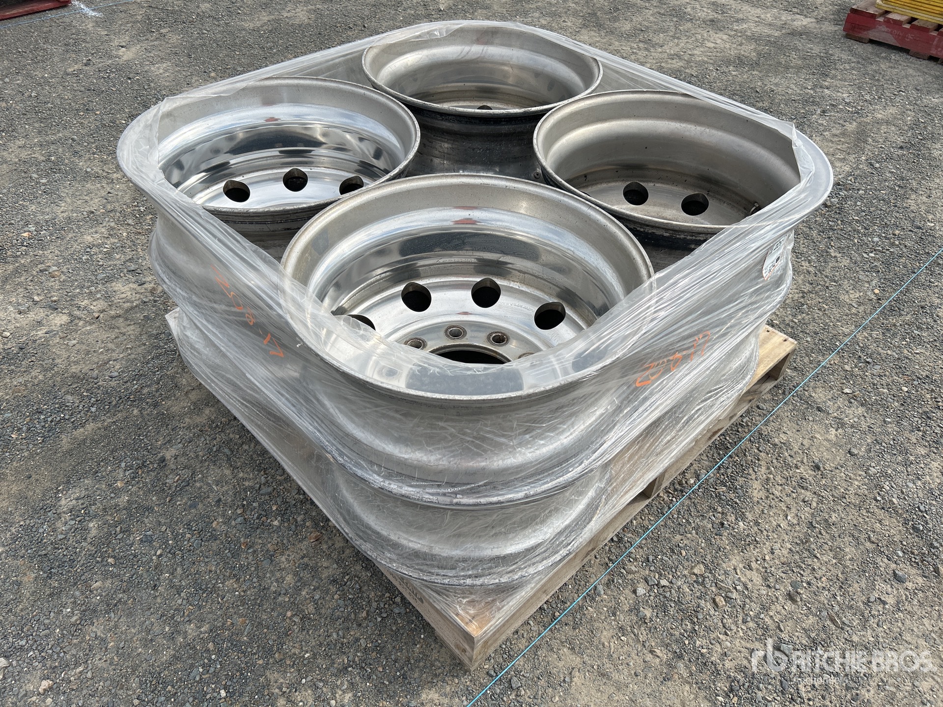 General Appearance with Bild, Ecke hinten links