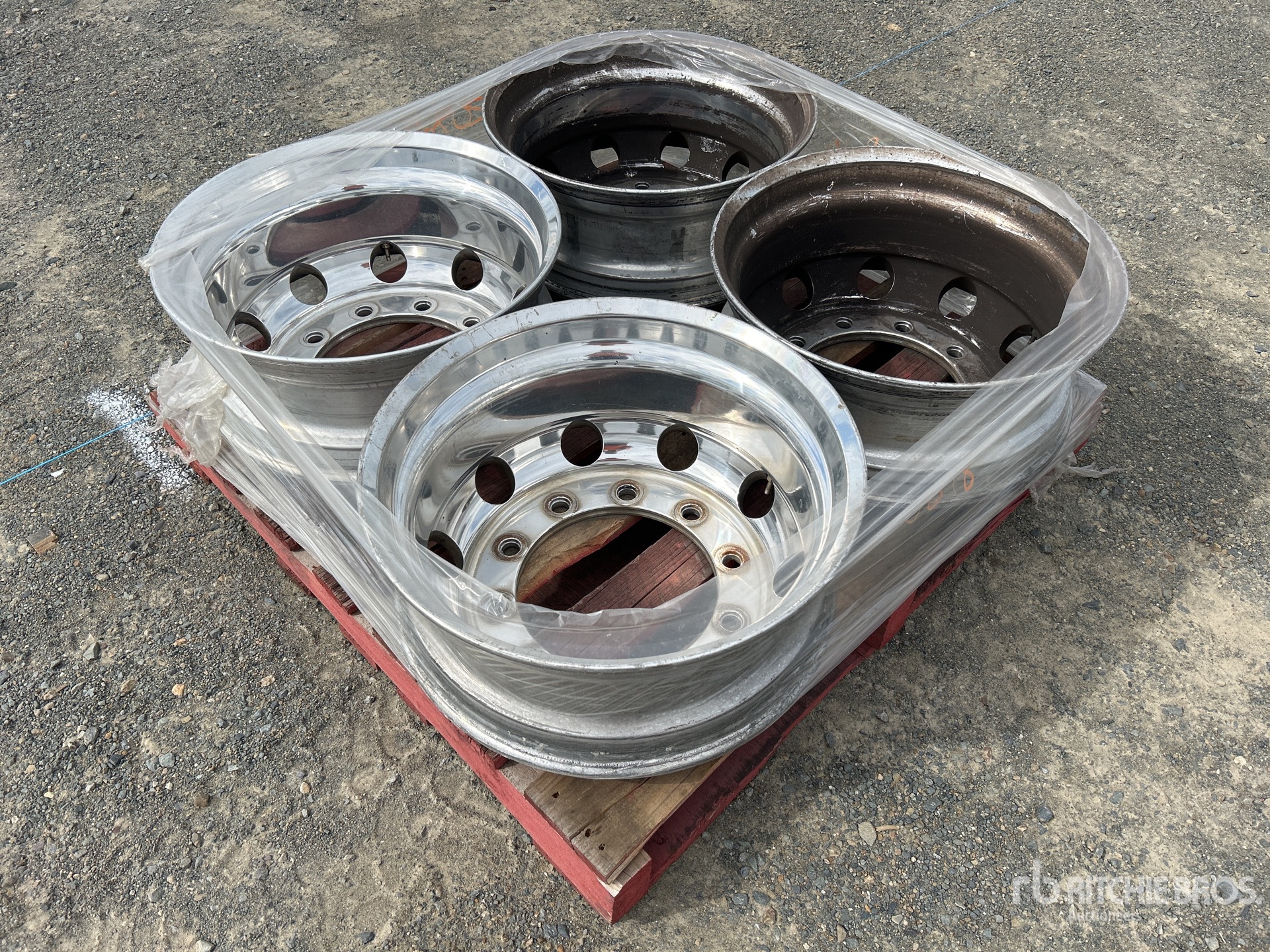 General Appearance with Bild, Ecke hinten links