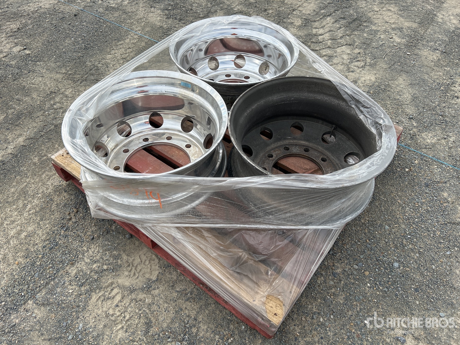 General Appearance with Bild, Ecke hinten rechts