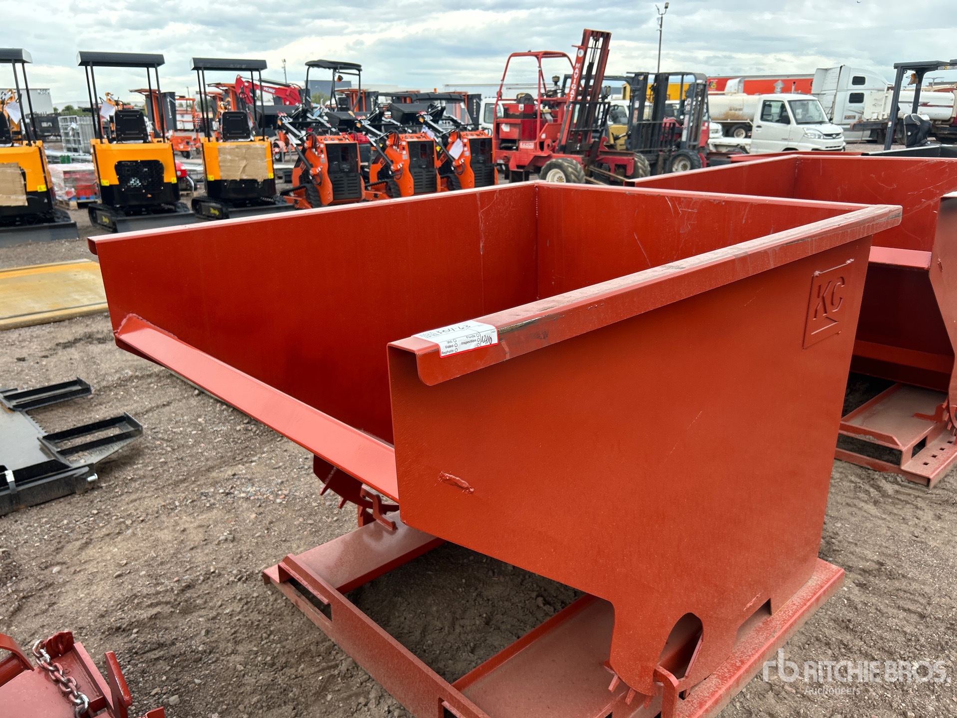 General Appearance with Picture, Left Front Corner