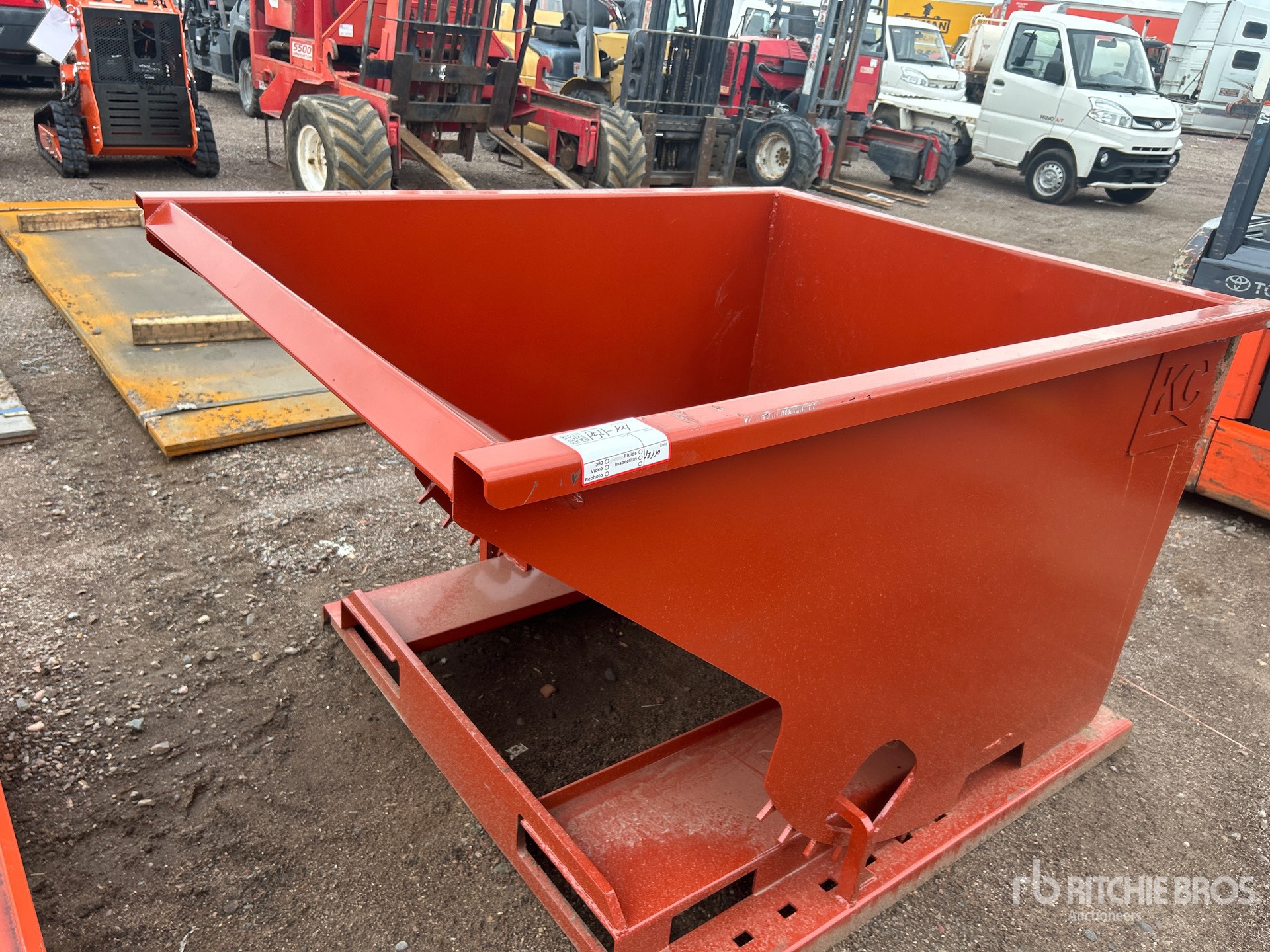 General Appearance with Picture, Left Front Corner