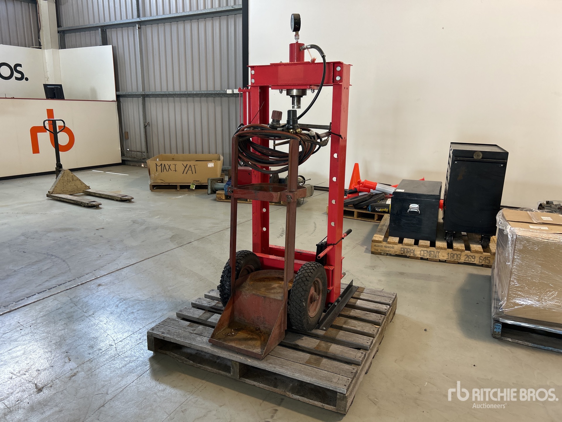 General Appearance with Picture, Left Front Corner