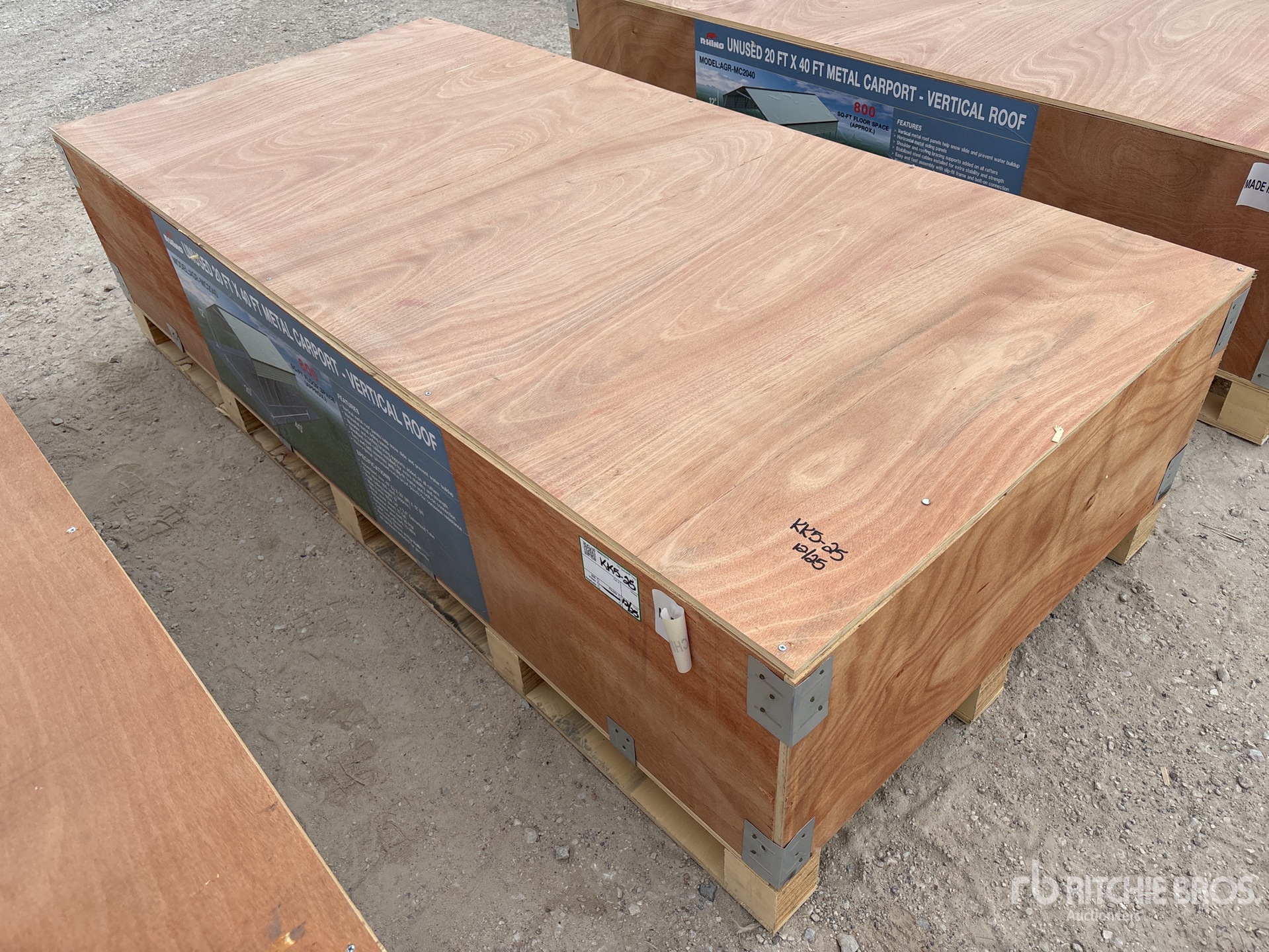 General Appearance with Picture, Left Front Corner