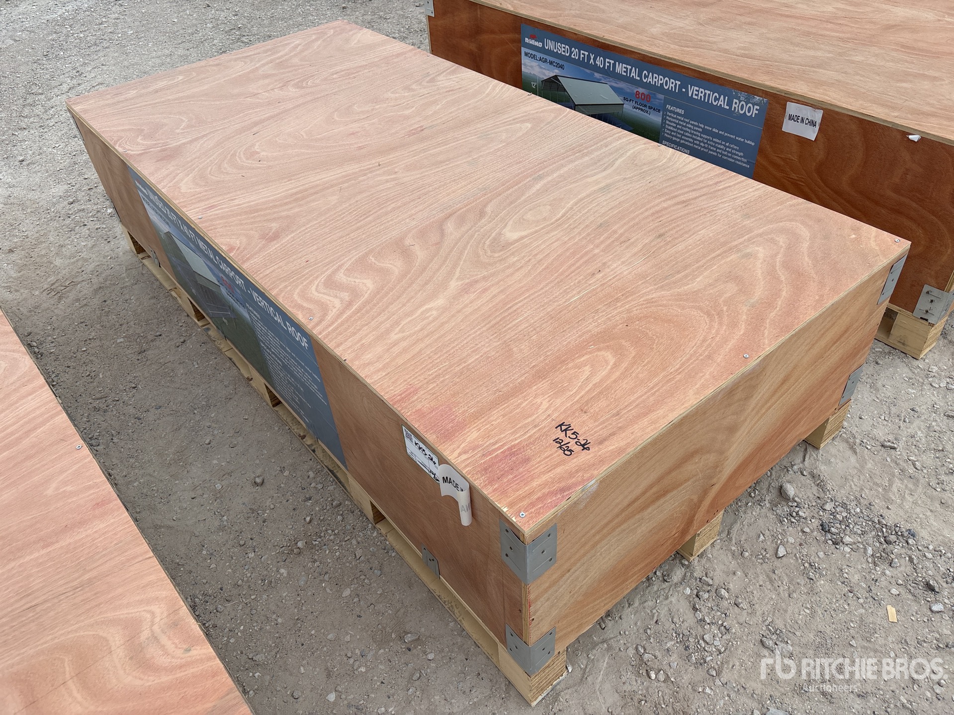 General Appearance with Picture, Left Front Corner