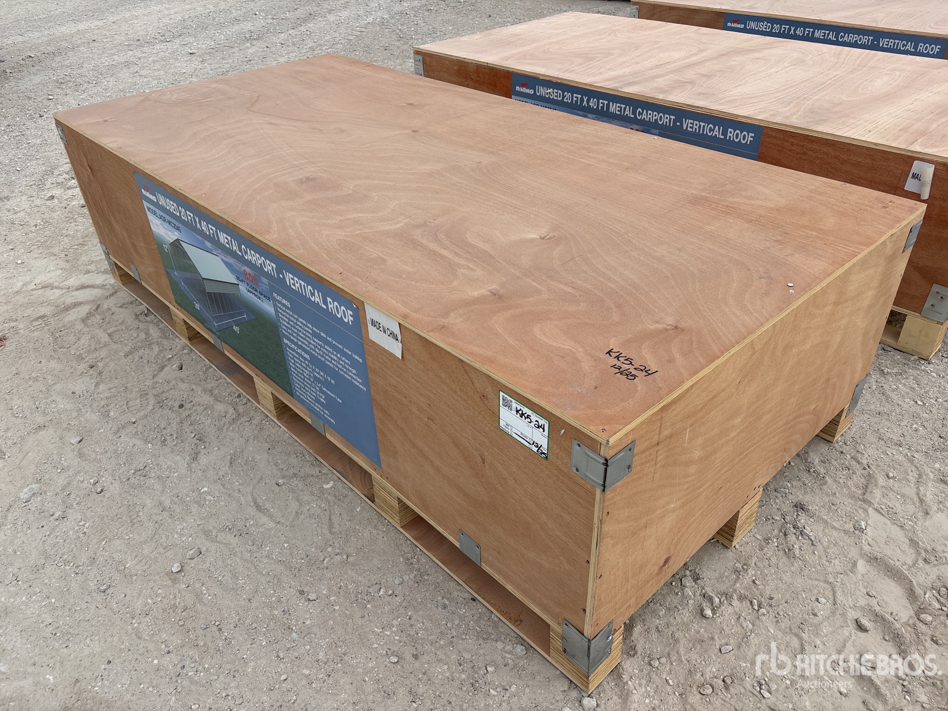 General Appearance with Picture, Left Front Corner