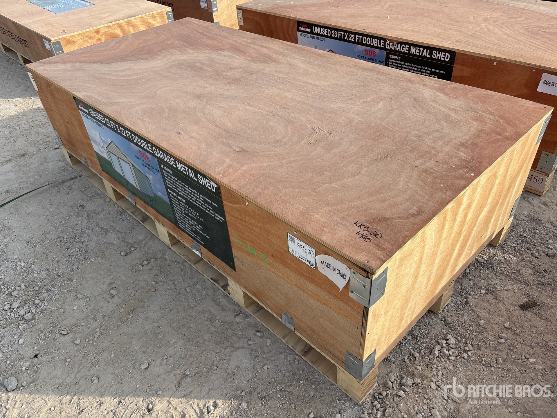 General Appearance with Picture, Left Front Corner