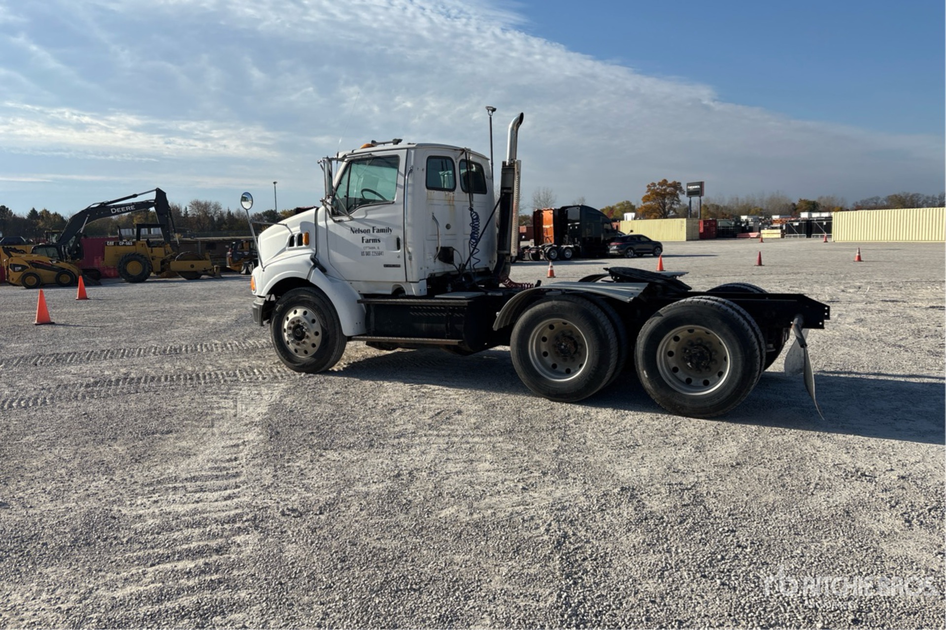 Aspect général with Image, coin arrière gauche