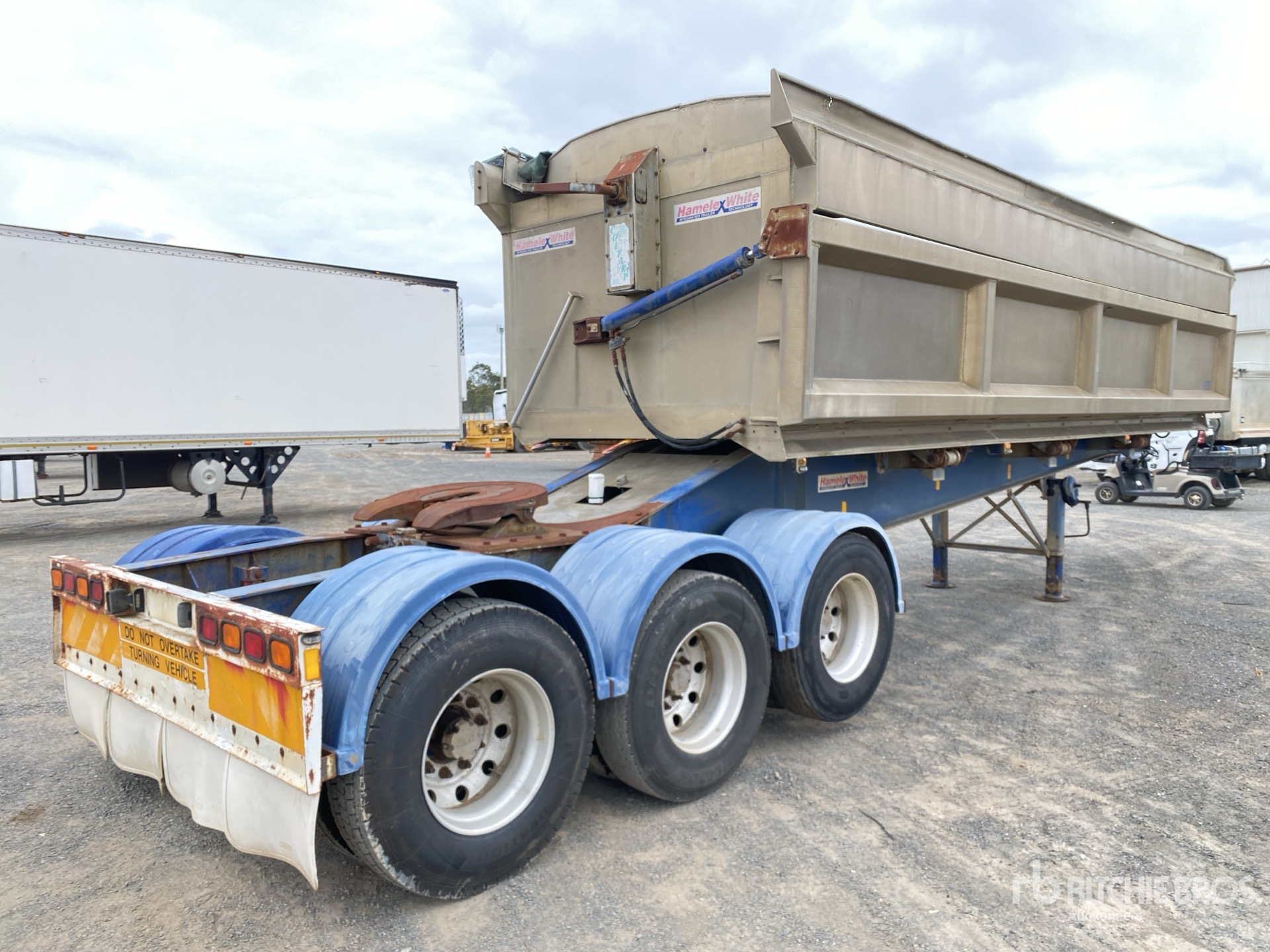 General Appearance with Imagen: esquina trasera izquierda