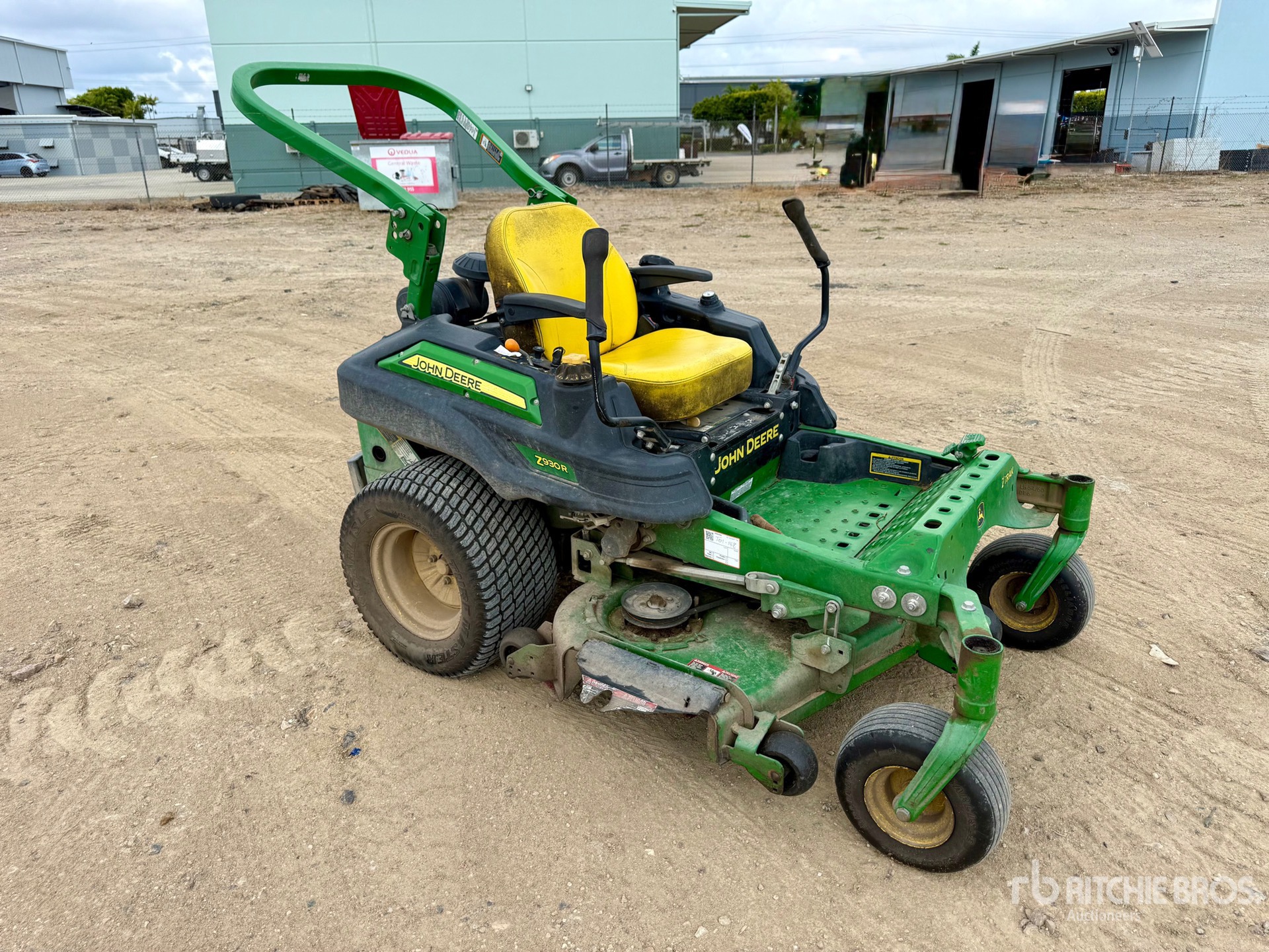 General Appearance with Foto, angolo anteriore destro