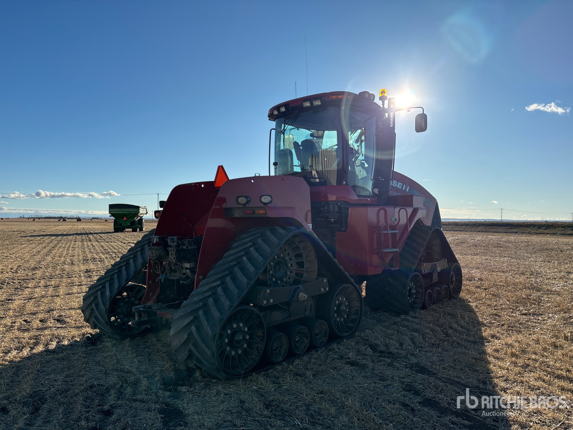 Aspect général with Image, coin arrière droit