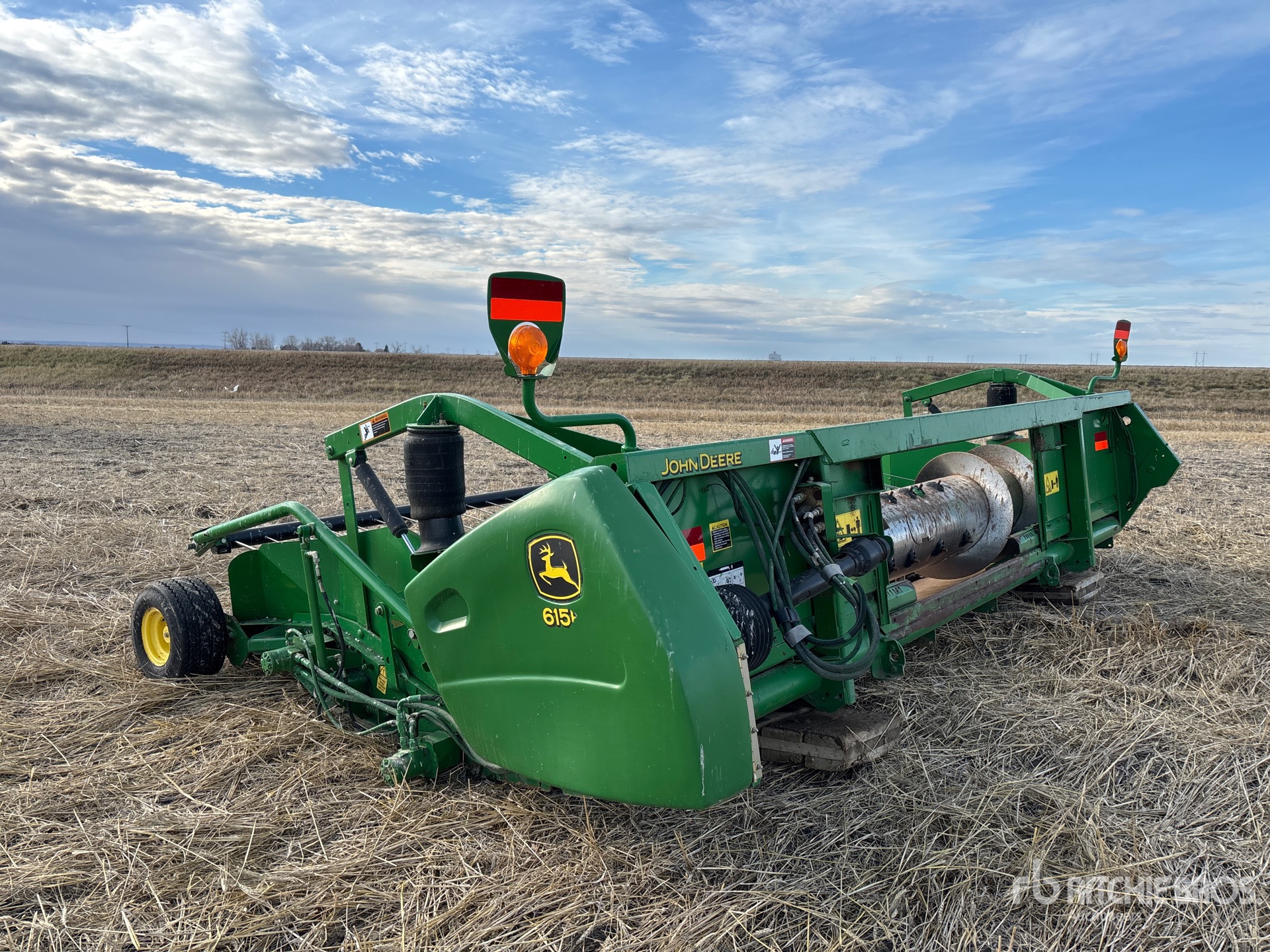 General Appearance with Foto, angolo posteriore sinistro