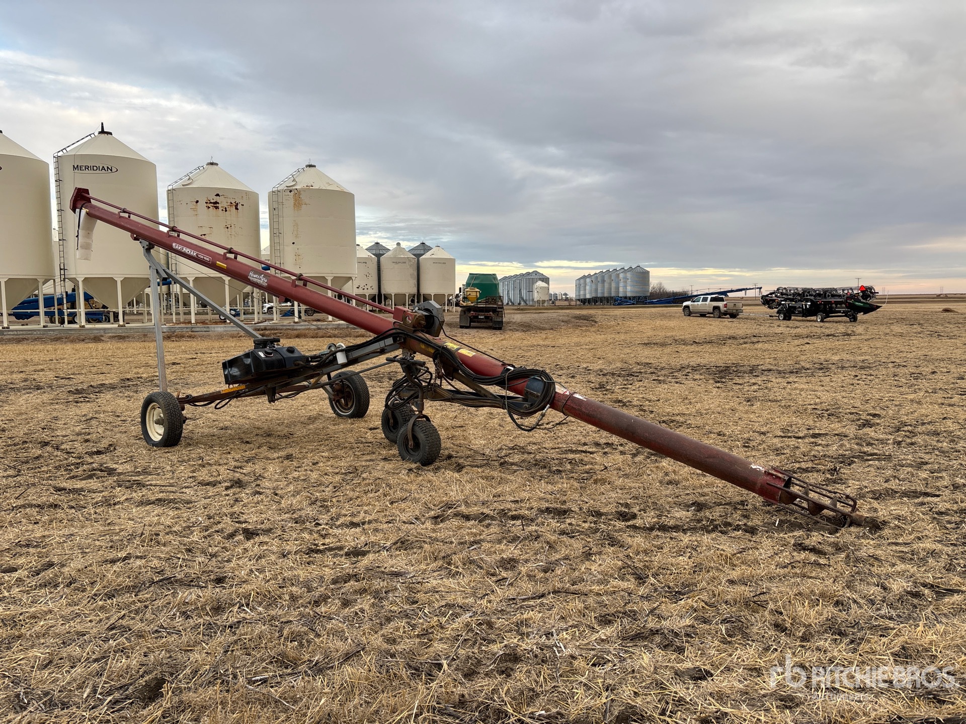 General Appearance with Foto, angolo anteriore destro