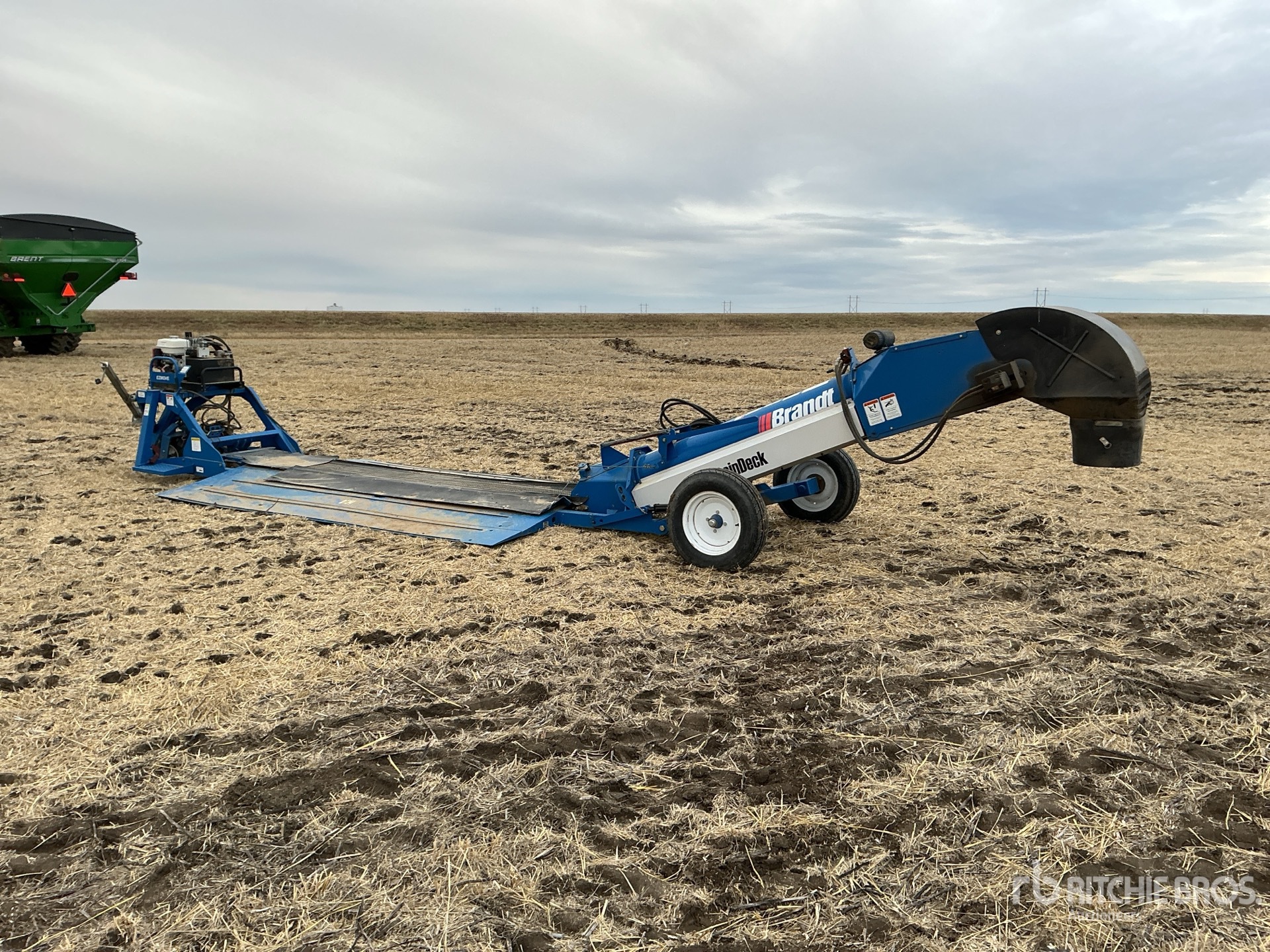 General Appearance with Foto, angolo posteriore sinistro